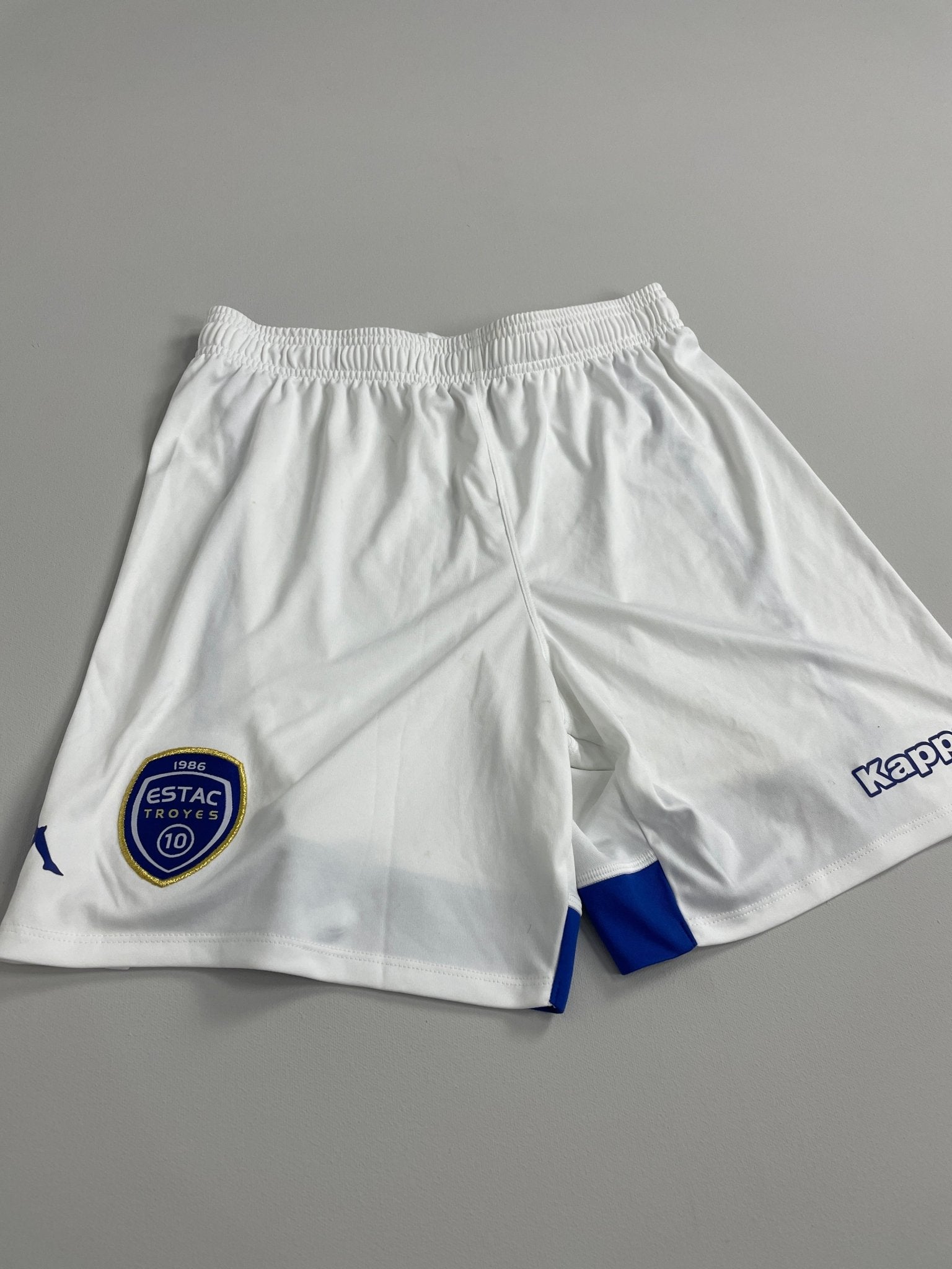 Shop 2015/16 ESTAC TROYES HOME SHORTS (M) KAPPA, classic football shirts, vintage football shirts & retro soccer jerseys at Cult Kits