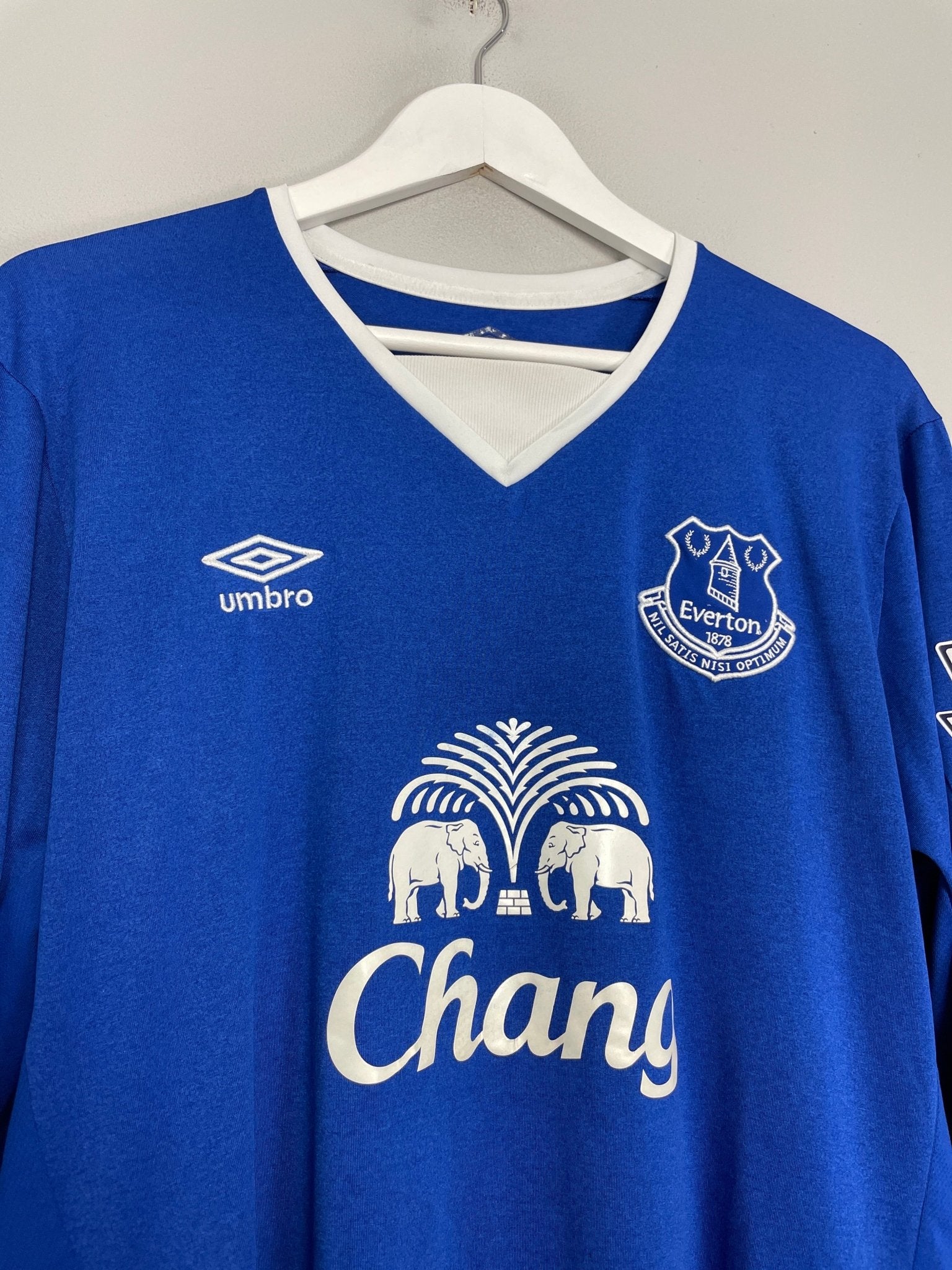 Shop 2015/16 EVERTON LUKAKU #10 L/S HOME SHIRT (XL) UMBRO, classic football shirts, vintage football shirts & retro soccer jerseys at Cult Kits