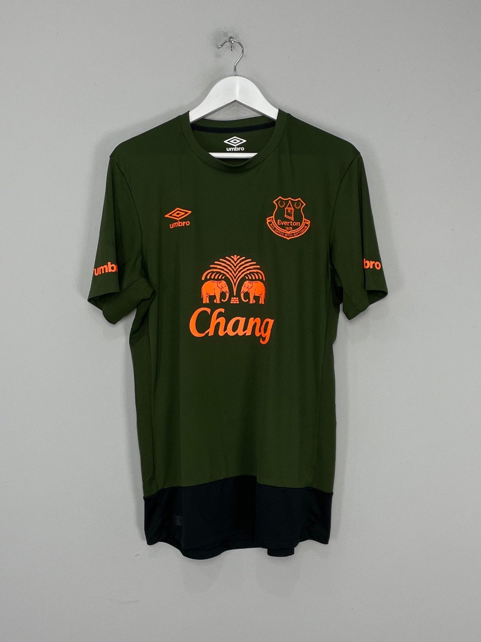 Shop 2015/16 EVERTON THIRD SHIRT (L) UMBRO, classic football shirts, vintage football shirts & retro soccer jerseys at Cult Kits