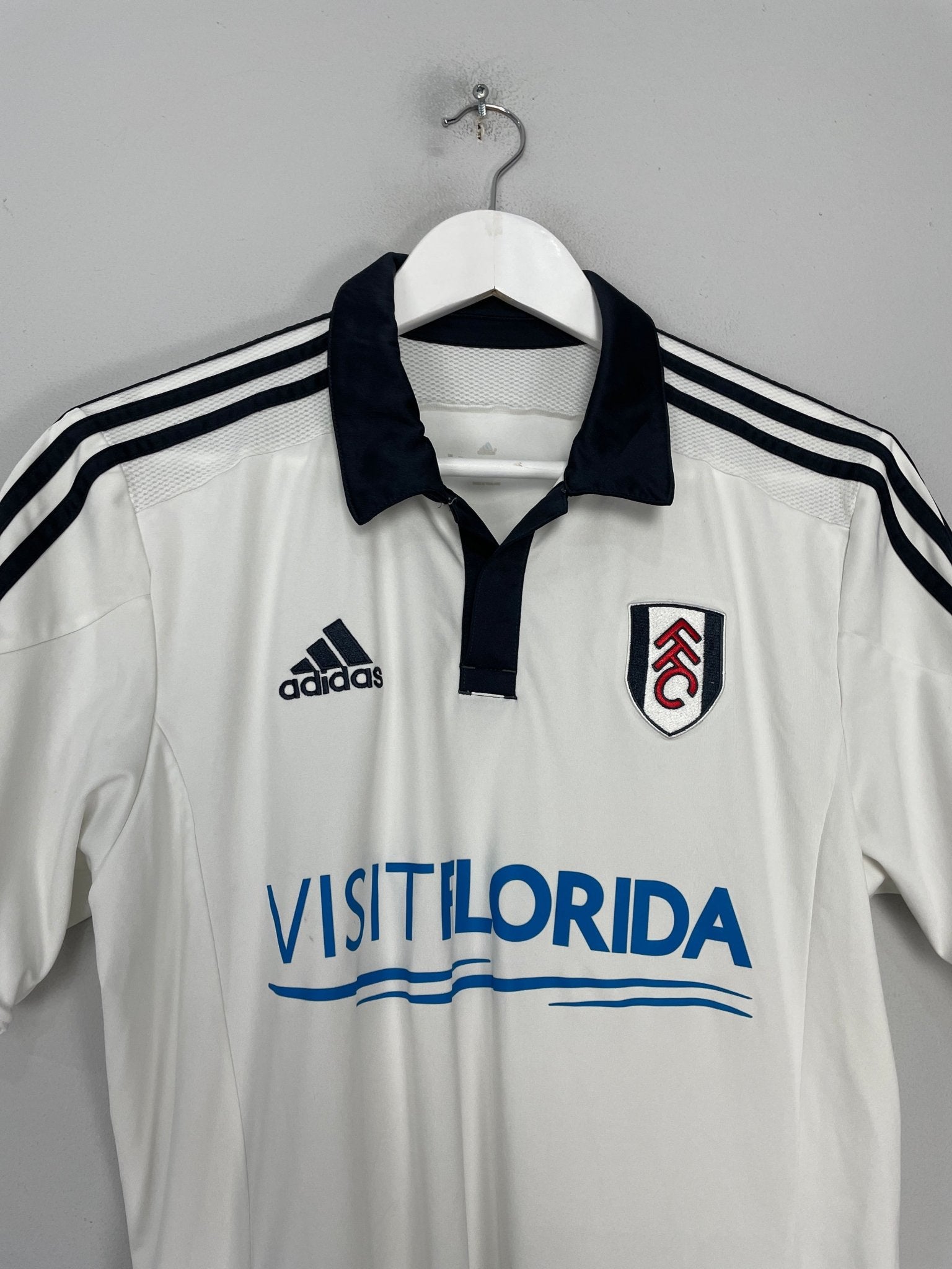 Shop 2015/16 FULHAM HOME SHIRT (M) ADIDAS, classic football shirts, vintage football shirts & retro soccer jerseys at Cult Kits