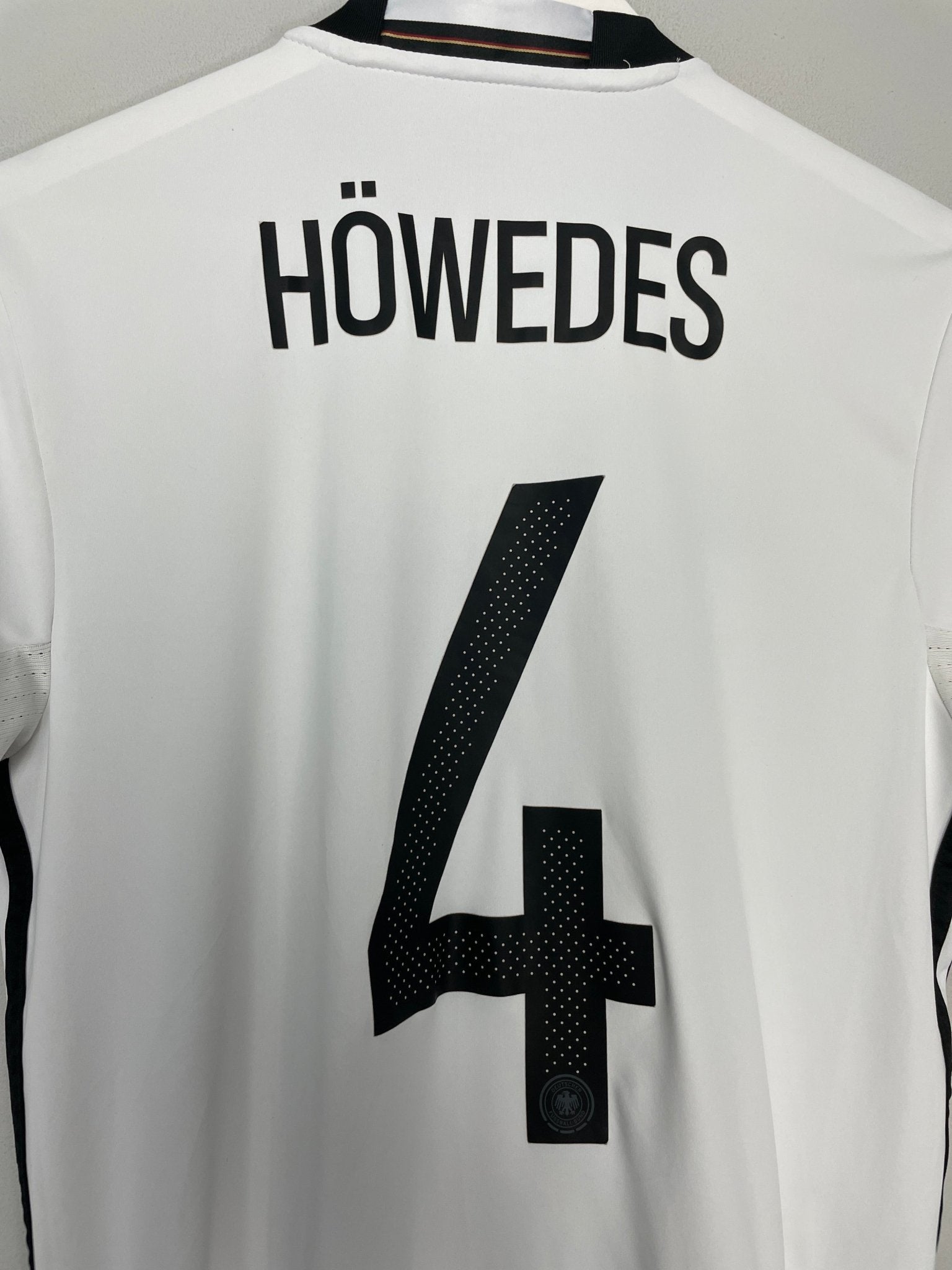 Shop 2015/16 GERMANY HOWEDES #4 HOME SHIRT (S) ADIDAS, classic football shirts, vintage football shirts & retro soccer jerseys at Cult Kits