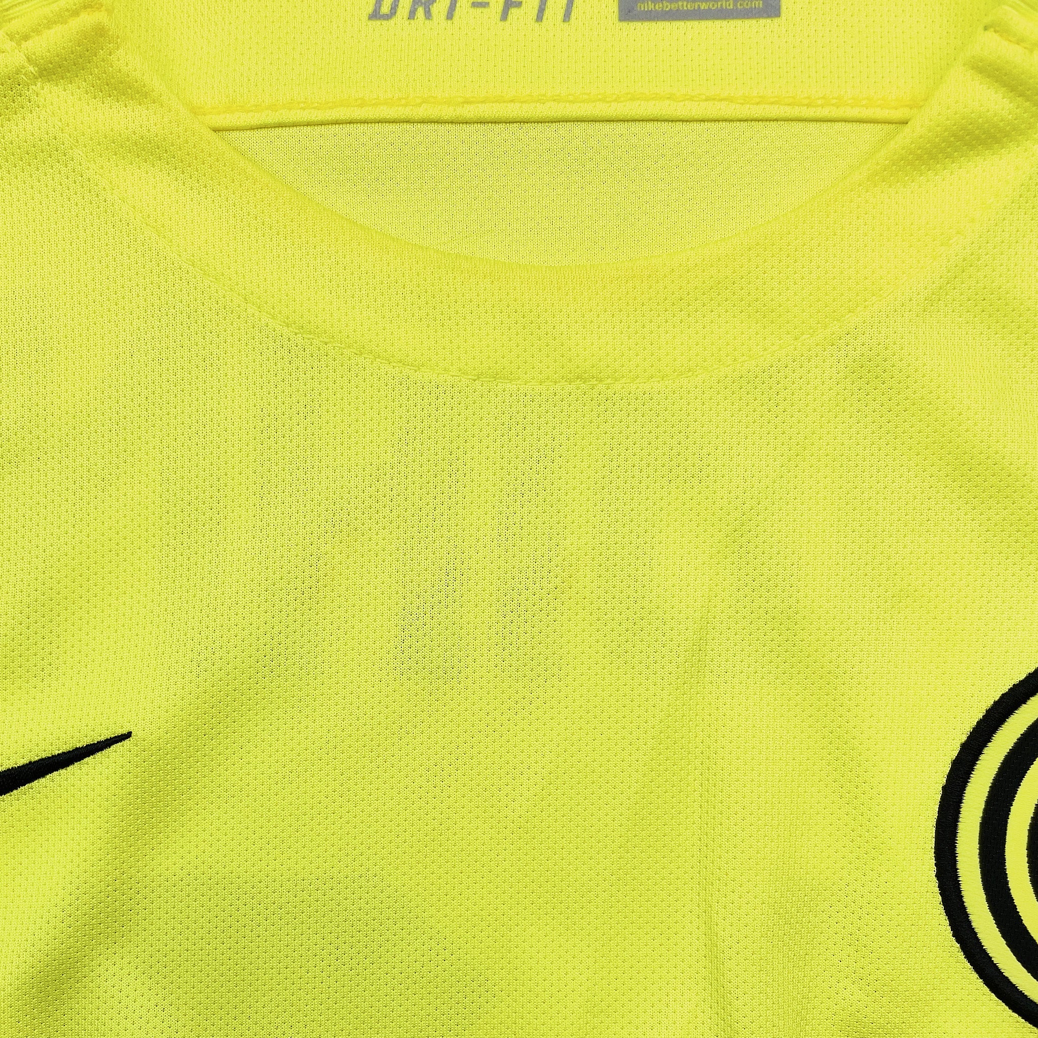 Buy 2015/16 Inter Milan Biabiany 11 *BNWT* Third Shirt (M) Nike ~ Free worldwide shipping ~ Authentic Vintage Football Shirts from Cult Kits