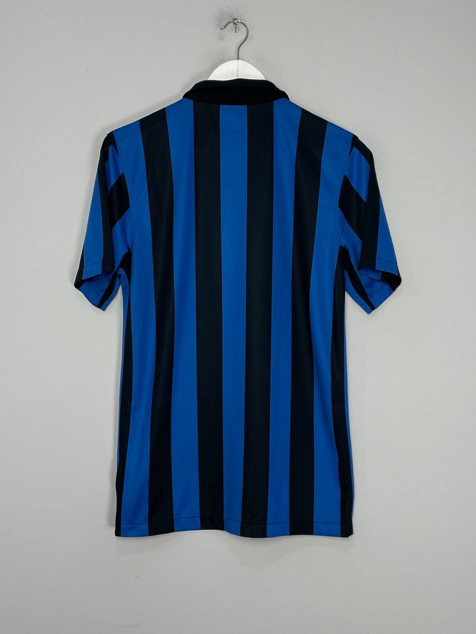 Shop 2015/16 INTER MILAN HOME SHIRT (S) NIKE, classic football shirts, vintage football shirts & retro soccer jerseys at Cult Kits