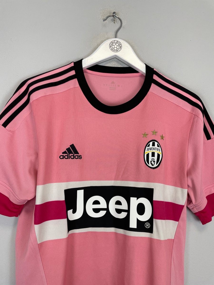 2015/16 JUVENTUS AWAY SHIRT (M) ADIDAS - Cult Kits - Medium - Buy Vintage Football Shirts, Authentic Retro Football Shirts For Sale, Classic Football Shirts & Soccer Jersey