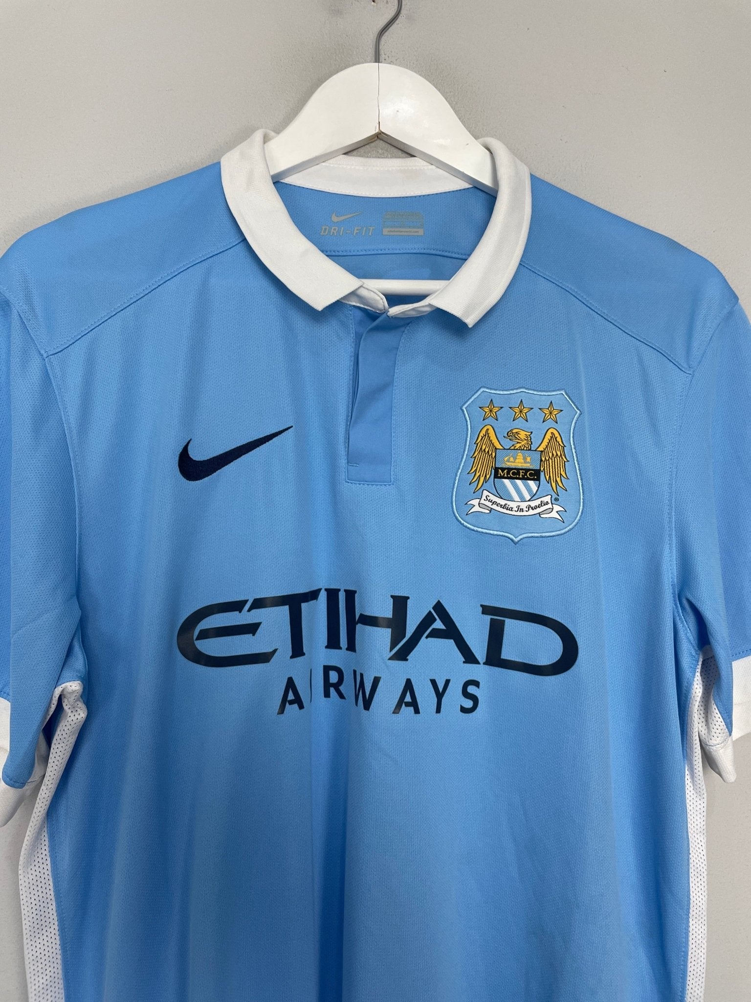 Shop 2015/16 MANCHESTER CITY DE BRUYNE #17 HOME SHIRT (L) NIKE, classic football shirts, vintage football shirts & retro soccer jerseys at Cult Kits