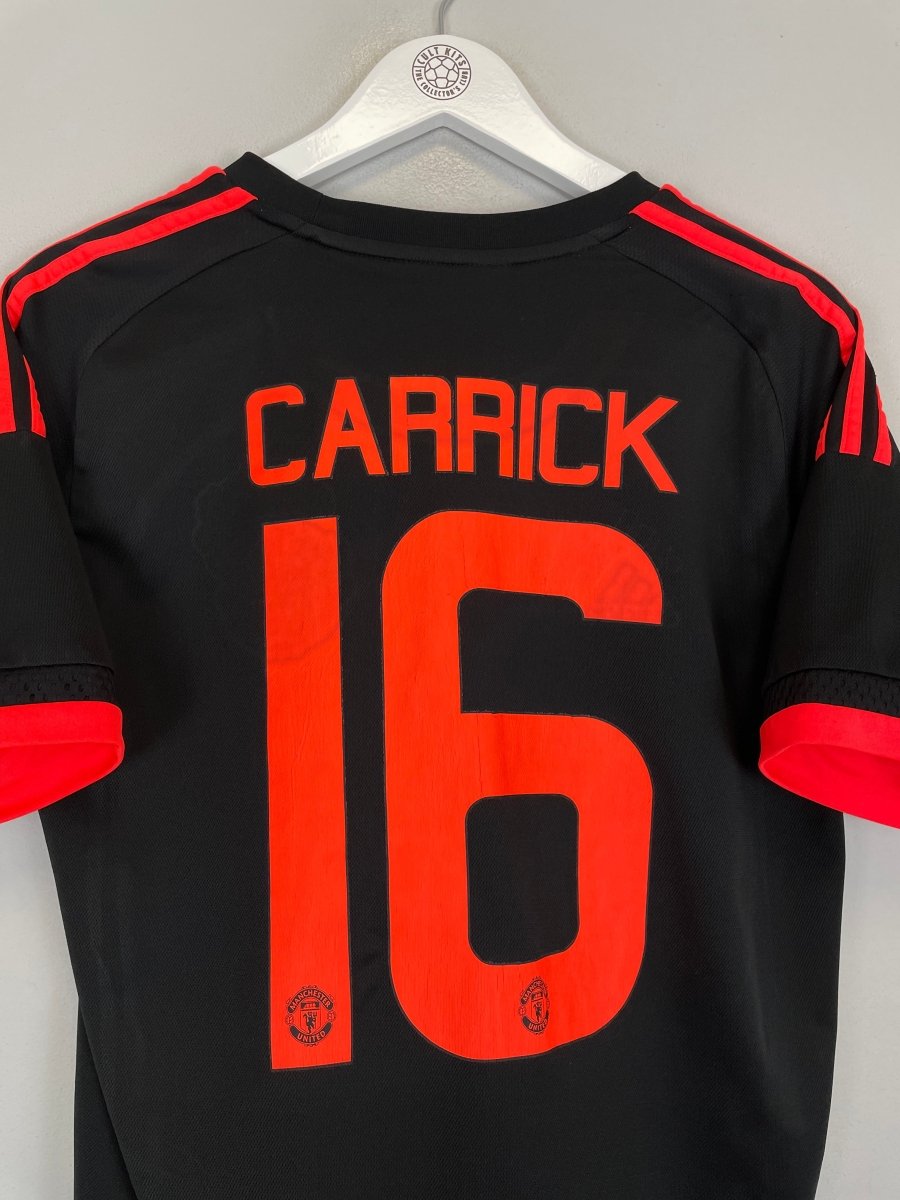 2015/16 MANCHESTER UNITED CARRICK 16 AWAY SHIRT (M) ADIDAS - Cult Kits - Medium - Buy Vintage Football Shirts, Authentic Retro Football Shirts For Sale, Classic Football Shirts & Soccer Jersey