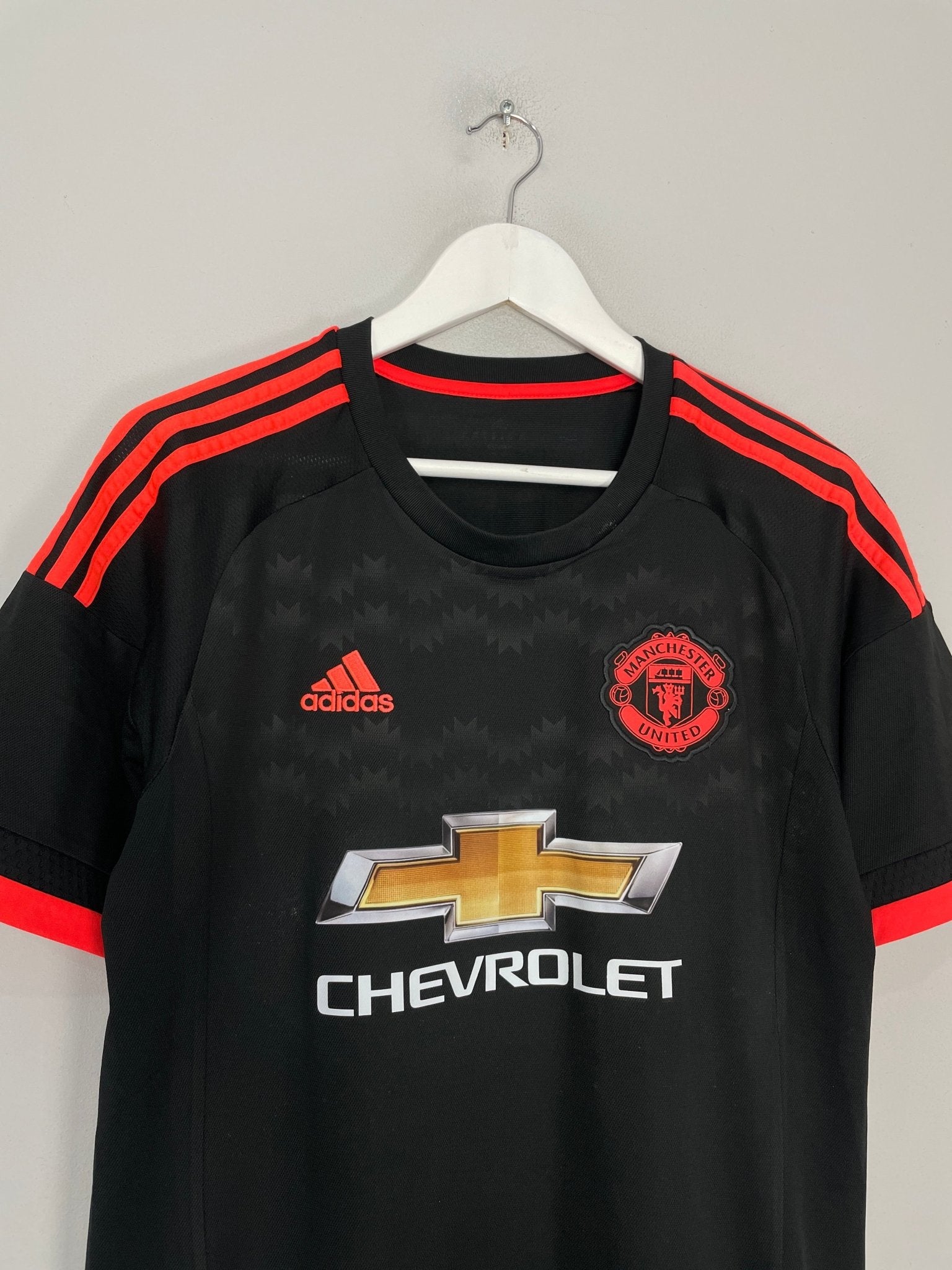 Shop 2015/16 MANCHESTER UNITED ROONEY #10 THIRD SHIRT (M) ADIDAS, classic football shirts, vintage football shirts & retro soccer jerseys at Cult Kits