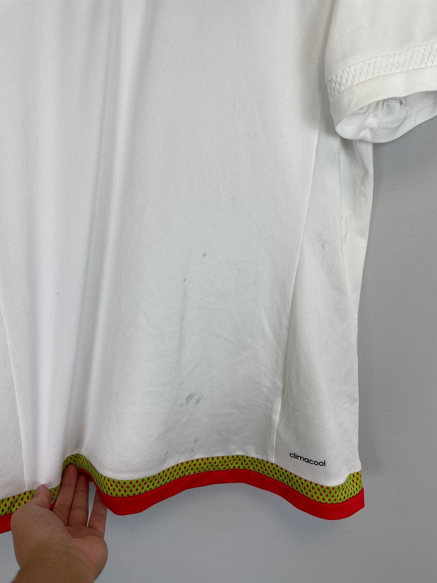 Shop 2015/16 MEXICO AWAY SHIRT (XL) ADIDAS, classic football shirts, vintage football shirts & retro soccer jerseys at Cult Kits