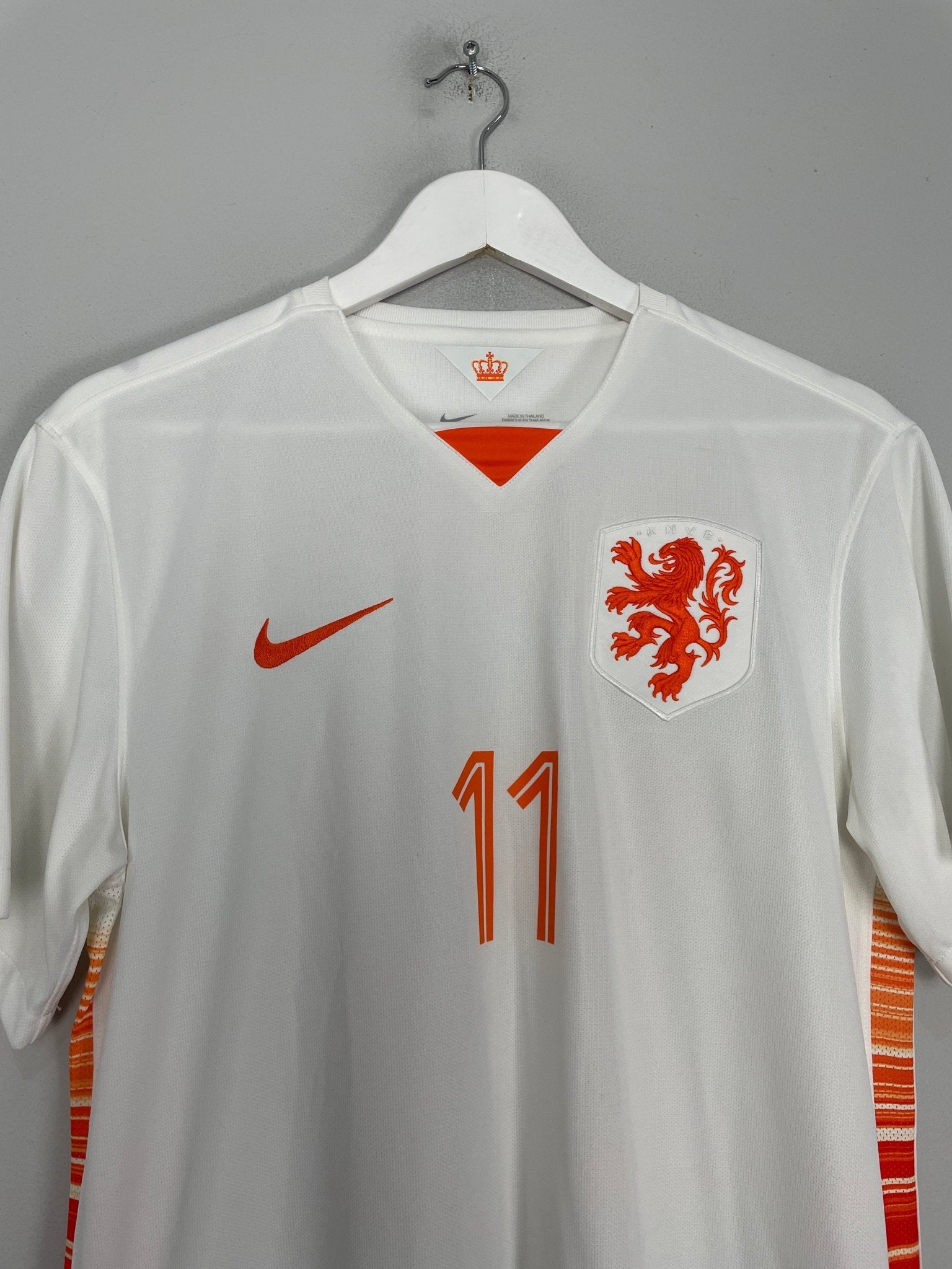 Shop 2015/16 NETHERLANDS ROBBEN #11 AWAY SHIRT (M) NIKE, classic football shirts, vintage football shirts & retro soccer jerseys at Cult Kits