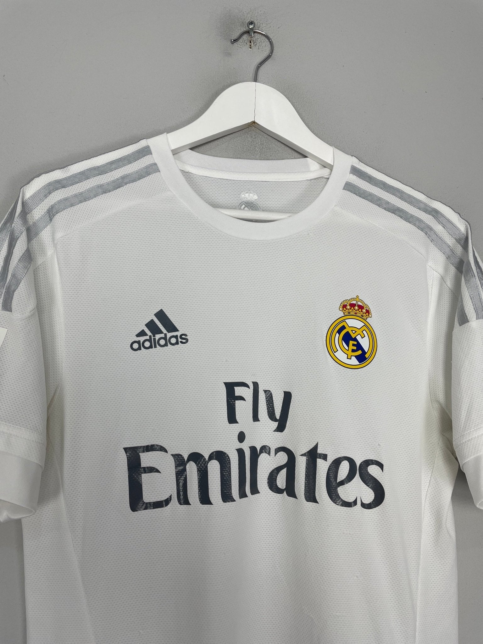 Shop 2015/16 REAL MADRID *PLAYER ISSUE* HOME SHIRT (M) ADIDAS, classic football shirts, vintage football shirts & retro soccer jerseys at Cult Kits