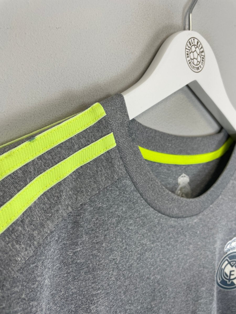 2015/16 REAL MADRID RONALDO 7 AWAY SHIRT (M) ADIDAS - Cult Kits - Medium - Buy Vintage Football Shirts, Authentic Retro Football Shirts For Sale, Classic Football Shirts & Soccer Jersey
