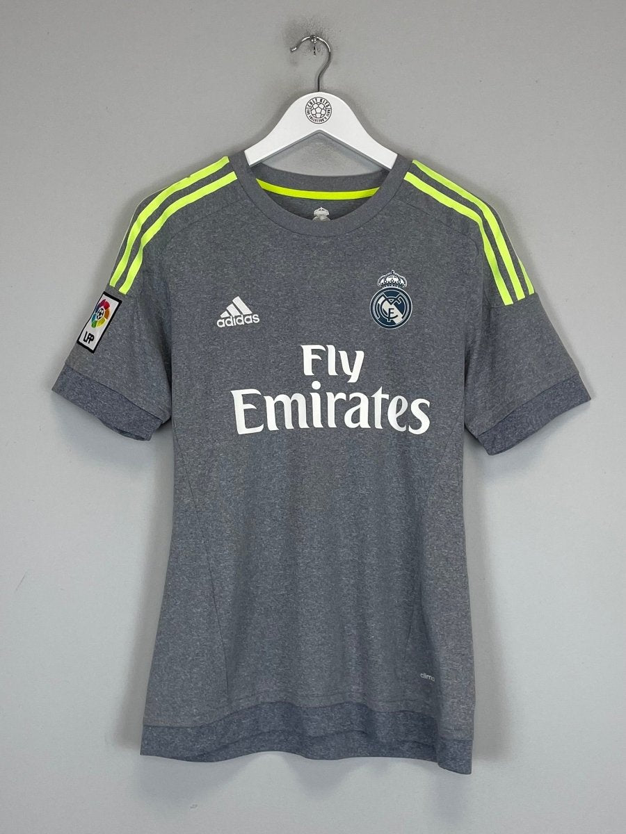2015/16 REAL MADRID RONALDO 7 AWAY SHIRT (M) ADIDAS - Cult Kits - Medium - Buy Vintage Football Shirts, Authentic Retro Football Shirts For Sale, Classic Football Shirts & Soccer Jersey
