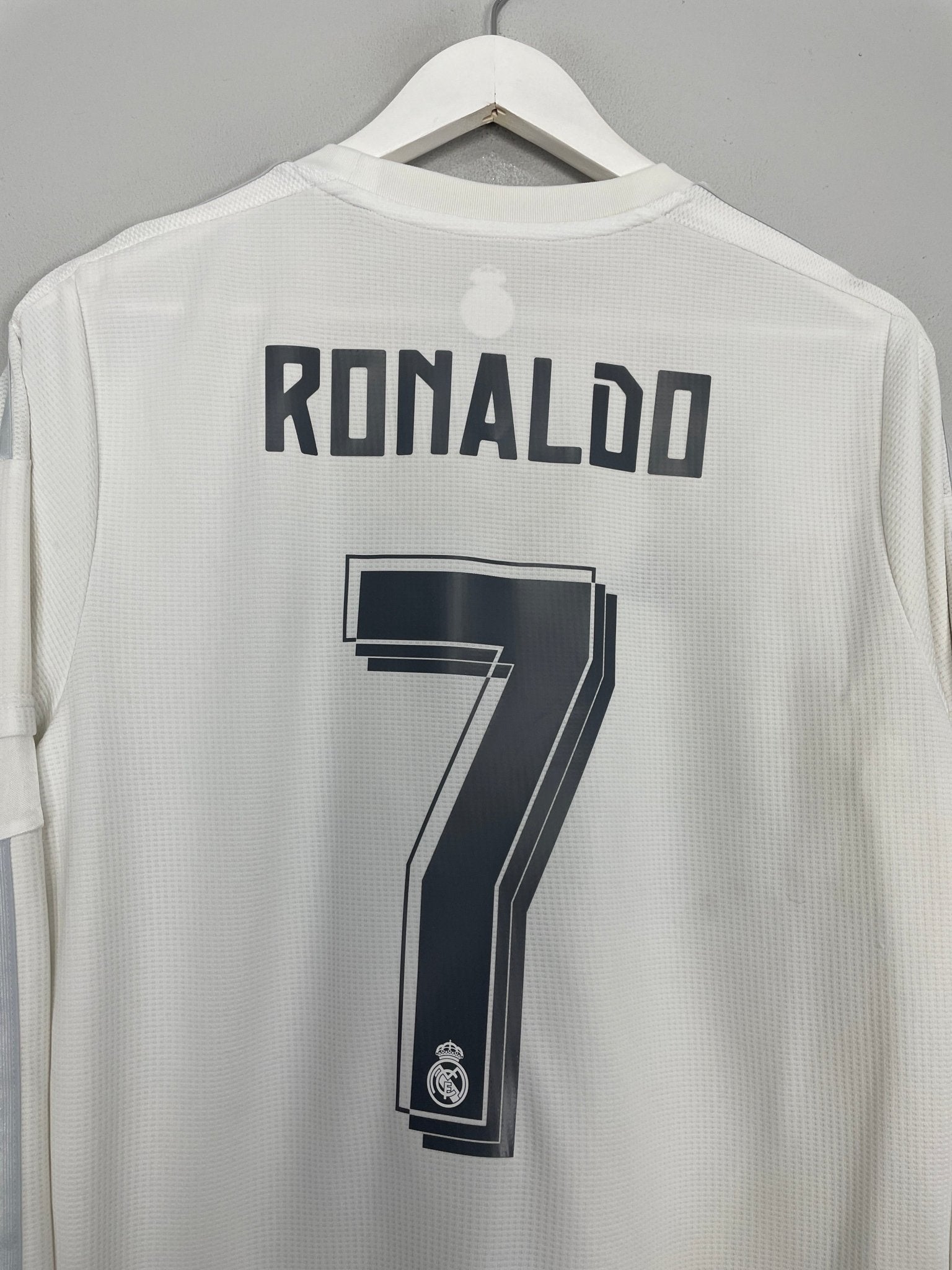 Shop 2015/16 REAL MADRID RONALDO #7 L/S HOME SHIRT (M) ADIDAS, classic football shirts, vintage football shirts & retro soccer jerseys at Cult Kits