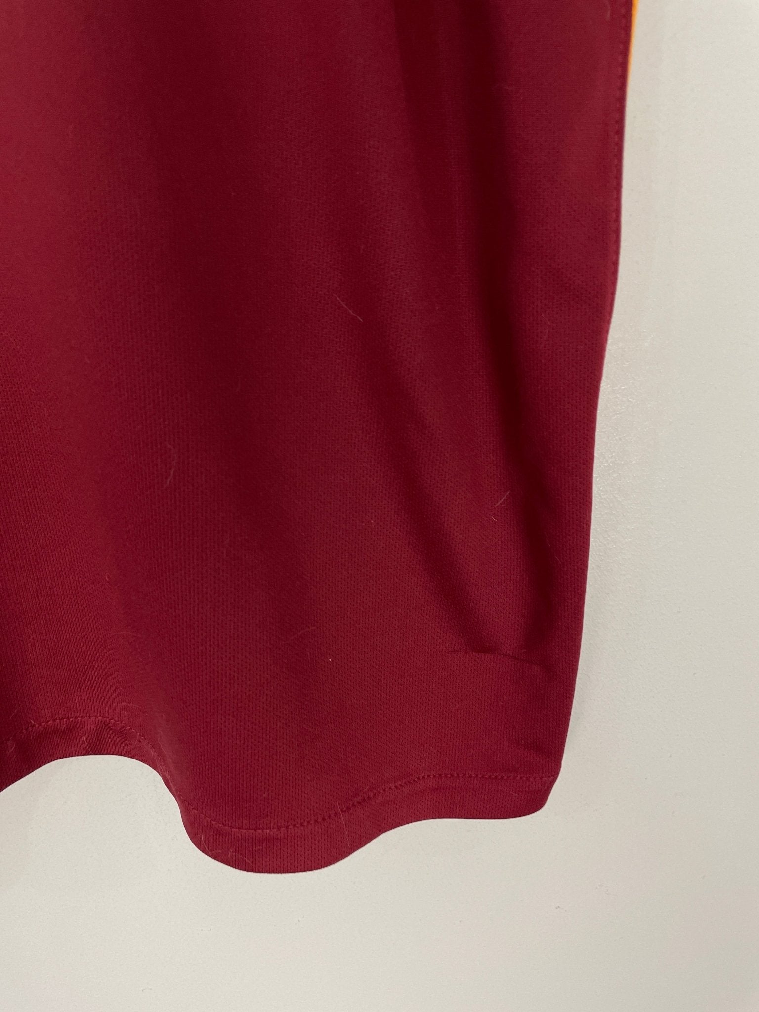 Shop 2015/16 ROMA TOTTI #10 HOME SHIRT (L) NIKE, classic football shirts, vintage football shirts & retro soccer jerseys at Cult Kits