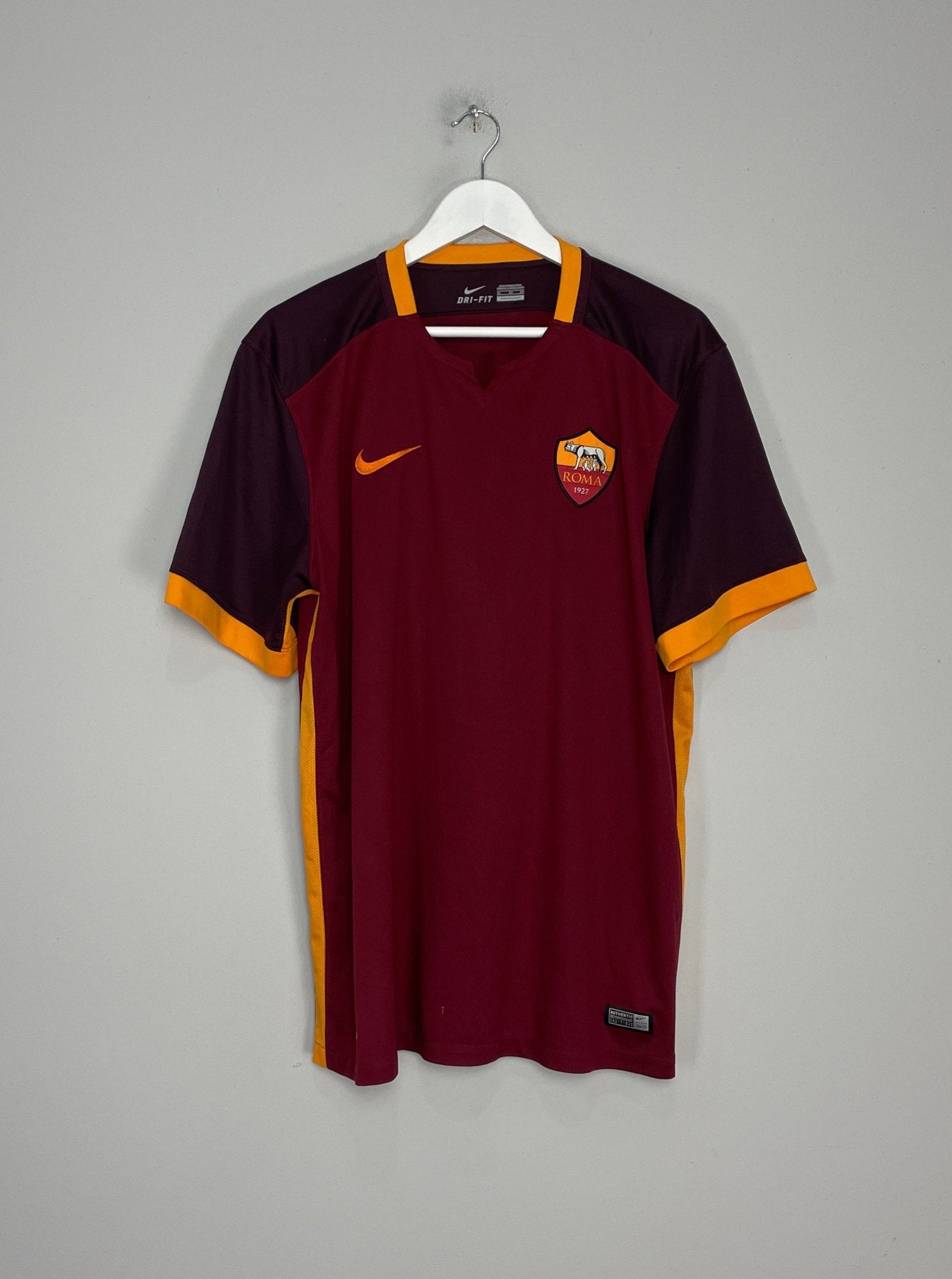 Shop 2015/16 ROMA TOTTI #10 HOME SHIRT (XL) NIKE, classic football shirts, vintage football shirts & retro soccer jerseys at Cult Kits