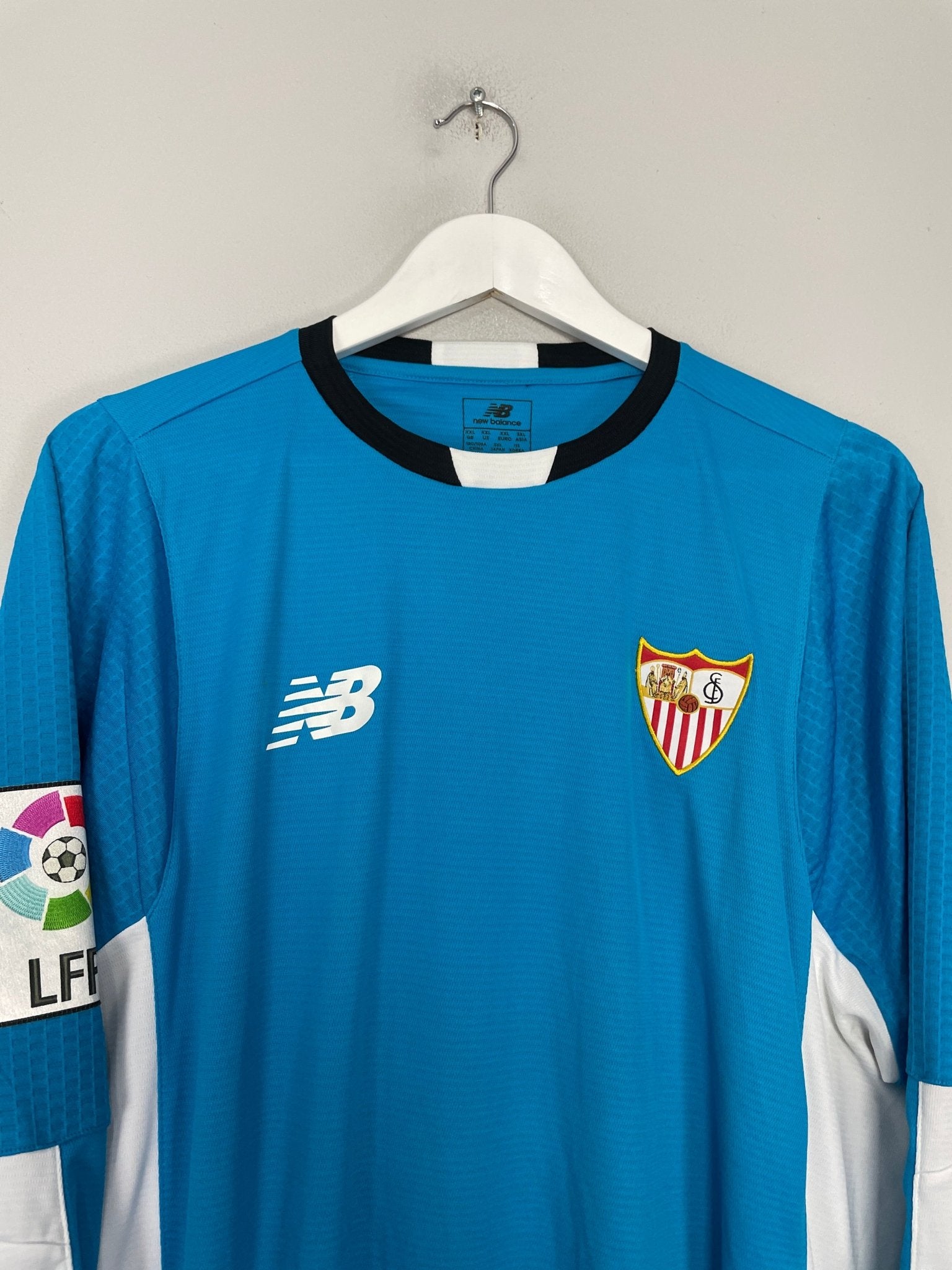 Shop 2015/16 SEVILLA #1 GK SHIRT (XXL) NEW BALANCE, classic football shirts, vintage football shirts & retro soccer jerseys at Cult Kits