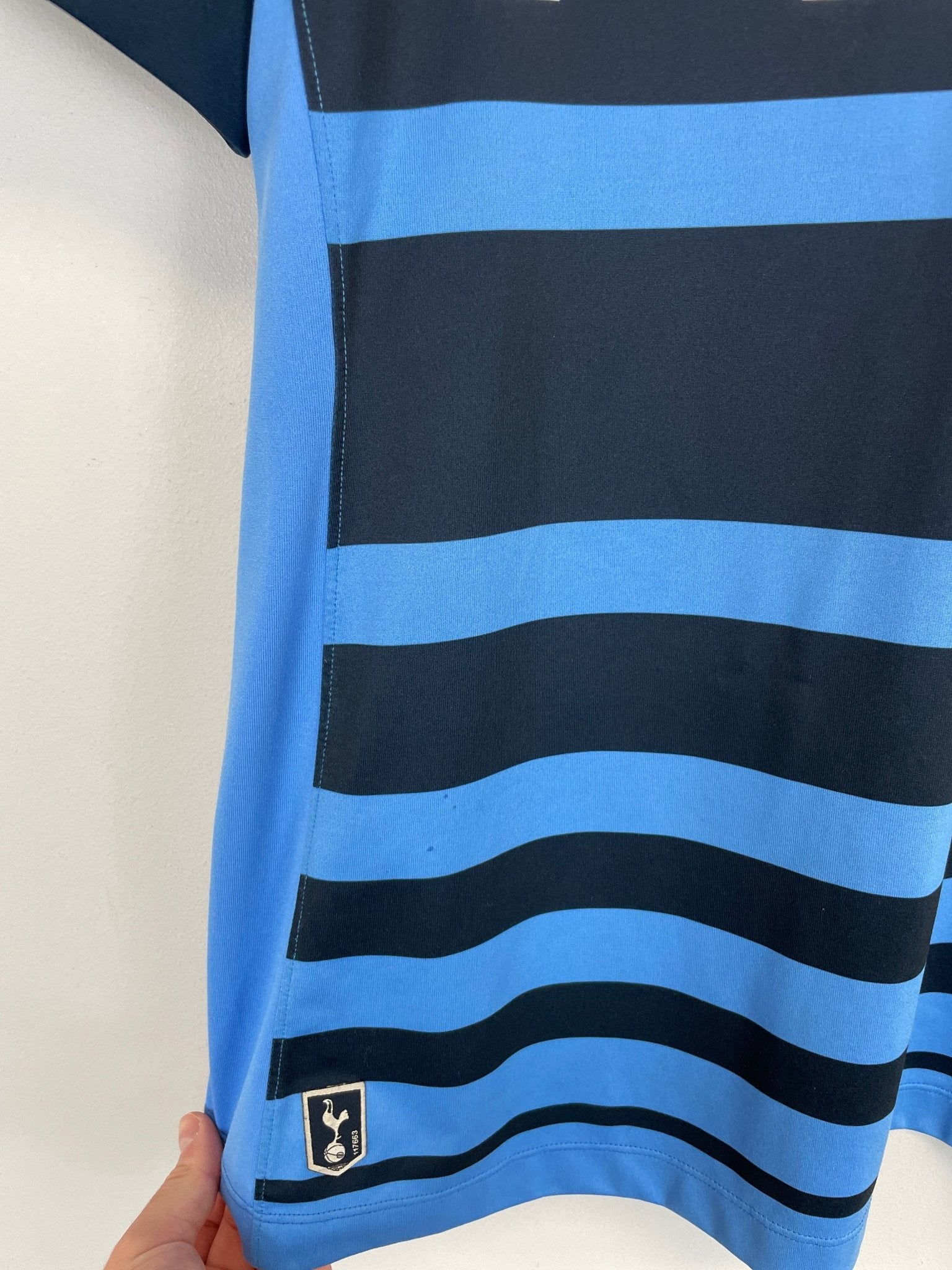 Shop 2015/16 TOTTENHAM AWAY SHIRT (M) UNDER ARMOUR, classic football shirts, vintage football shirts & retro soccer jerseys at Cult Kits