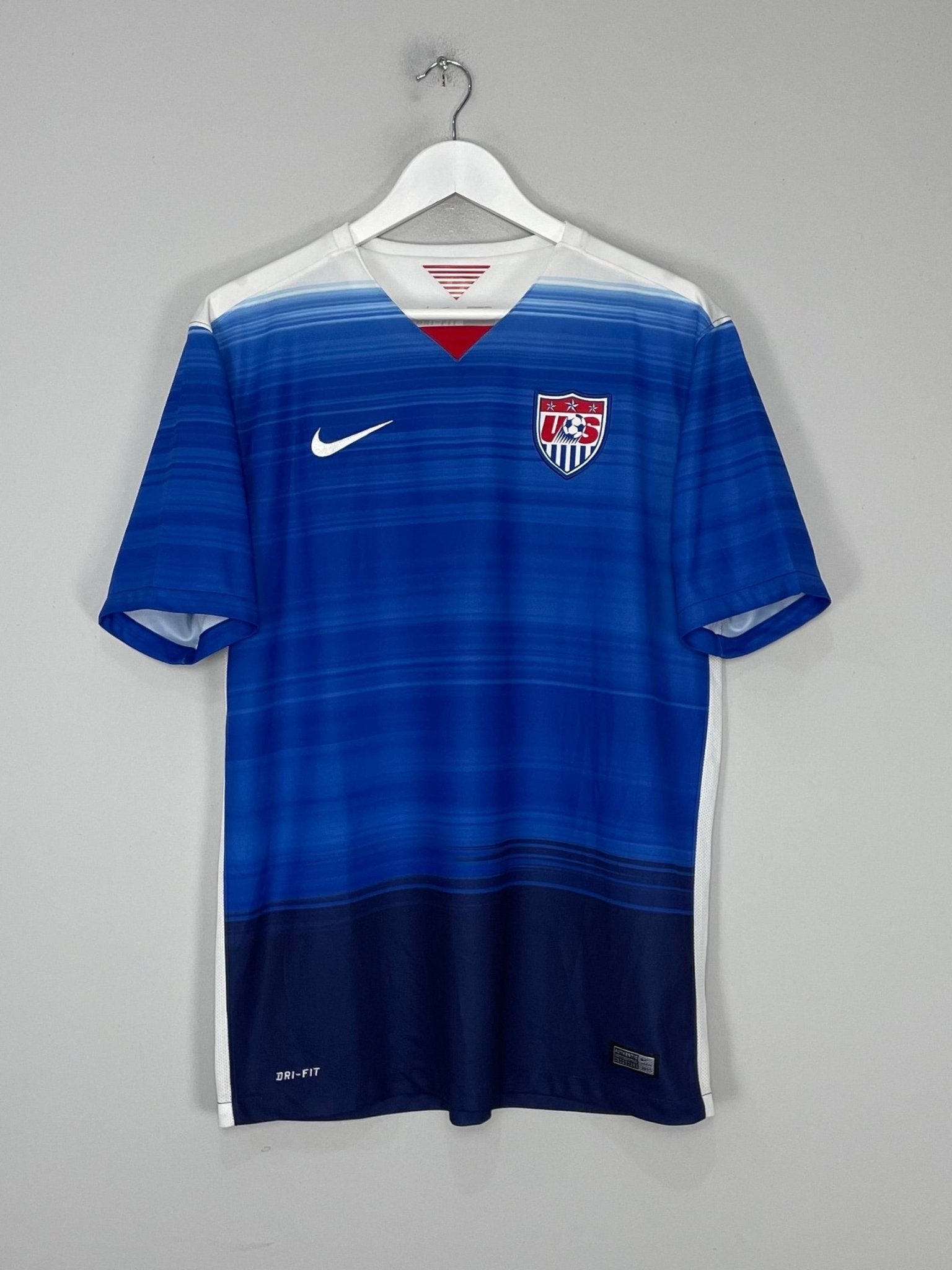 Shop 2015/16 USA AWAY SHIRT (L) NIKE, classic football shirts, vintage football shirts & retro soccer jerseys at Cult Kits