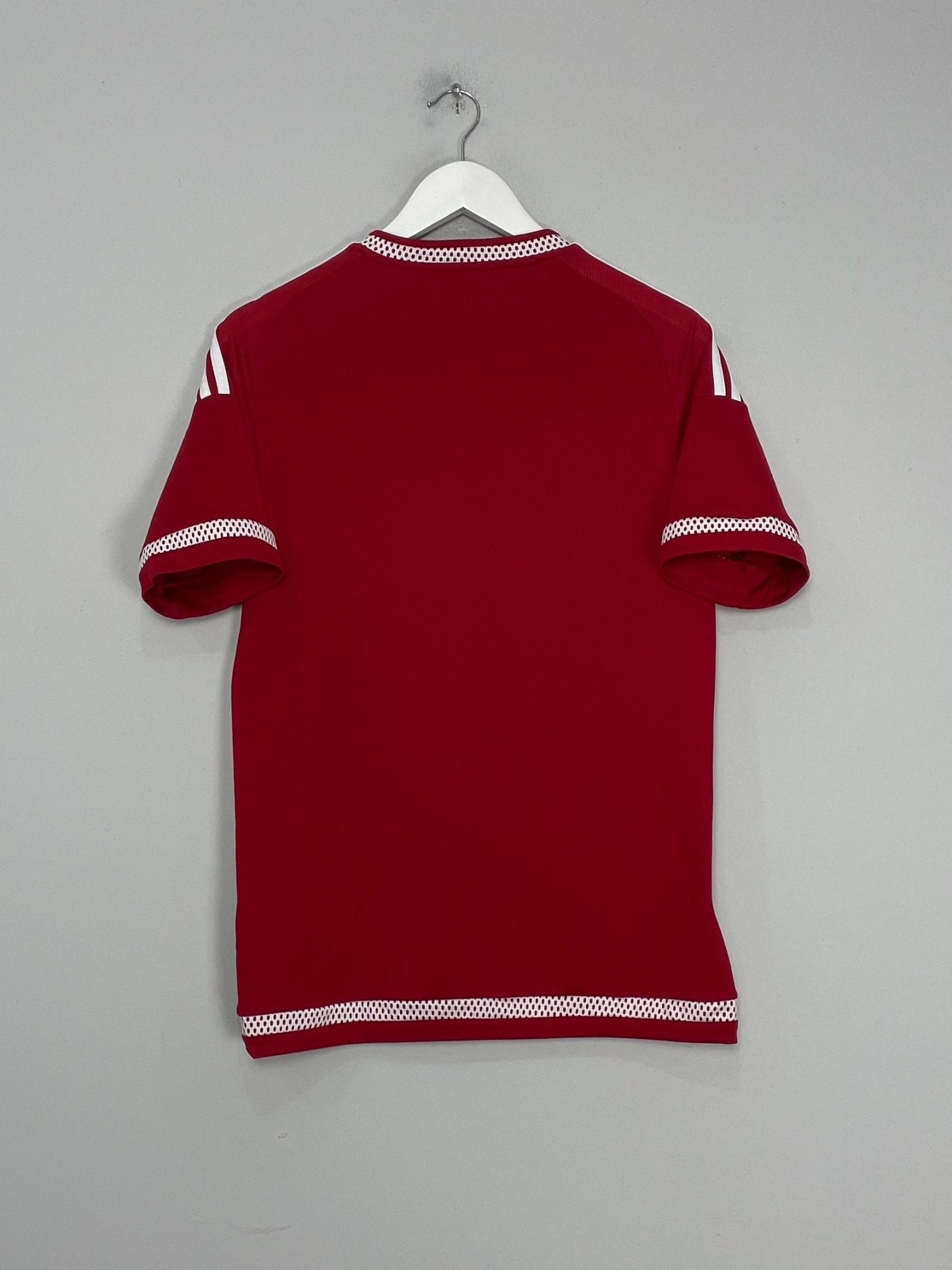 Shop 2015/16 WISLA KRAKOW HOME SHIRT (S) ADIDAS, classic football shirts, vintage football shirts & retro soccer jerseys at Cult Kits