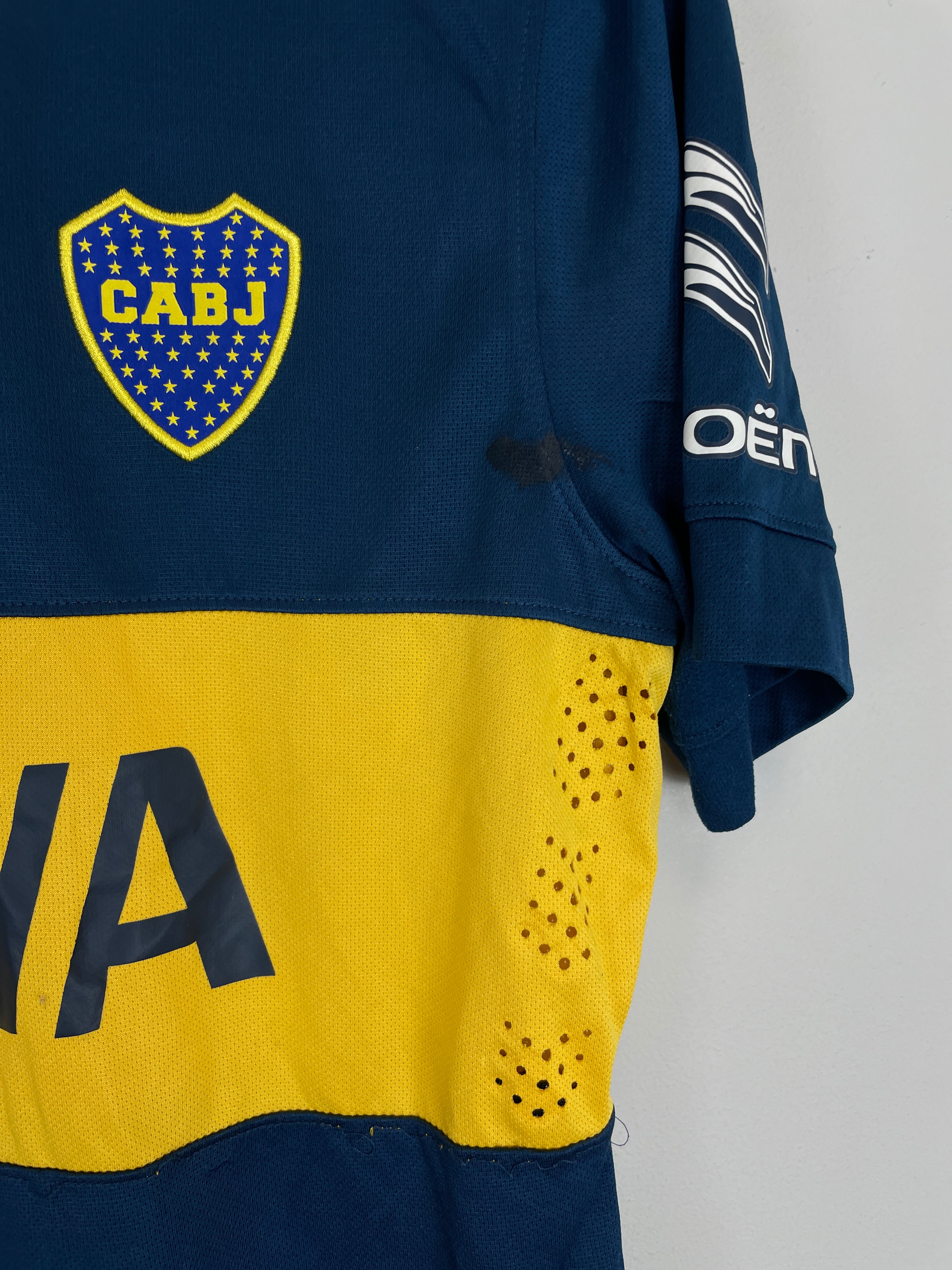 Shop 2015/16 BOCA JUNIORS AUTHENTIC HOME SHIRT (L) NIKE, classic football shirts, vintage football shirts & retro soccer jerseys at Cult Kits