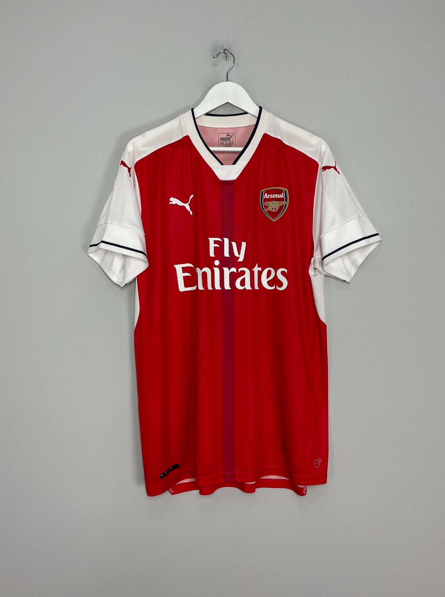 Shop 2016/17 ARSENAL OZIL #11 HOME SHIRT (XL) PUMA, classic football shirts, vintage football shirts & retro soccer jerseys at Cult Kits