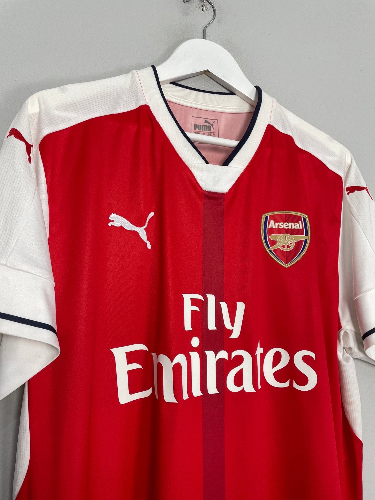 Shop 2016/17 ARSENAL OZIL #11 HOME SHIRT (XL) PUMA, classic football shirts, vintage football shirts & retro soccer jerseys at Cult Kits