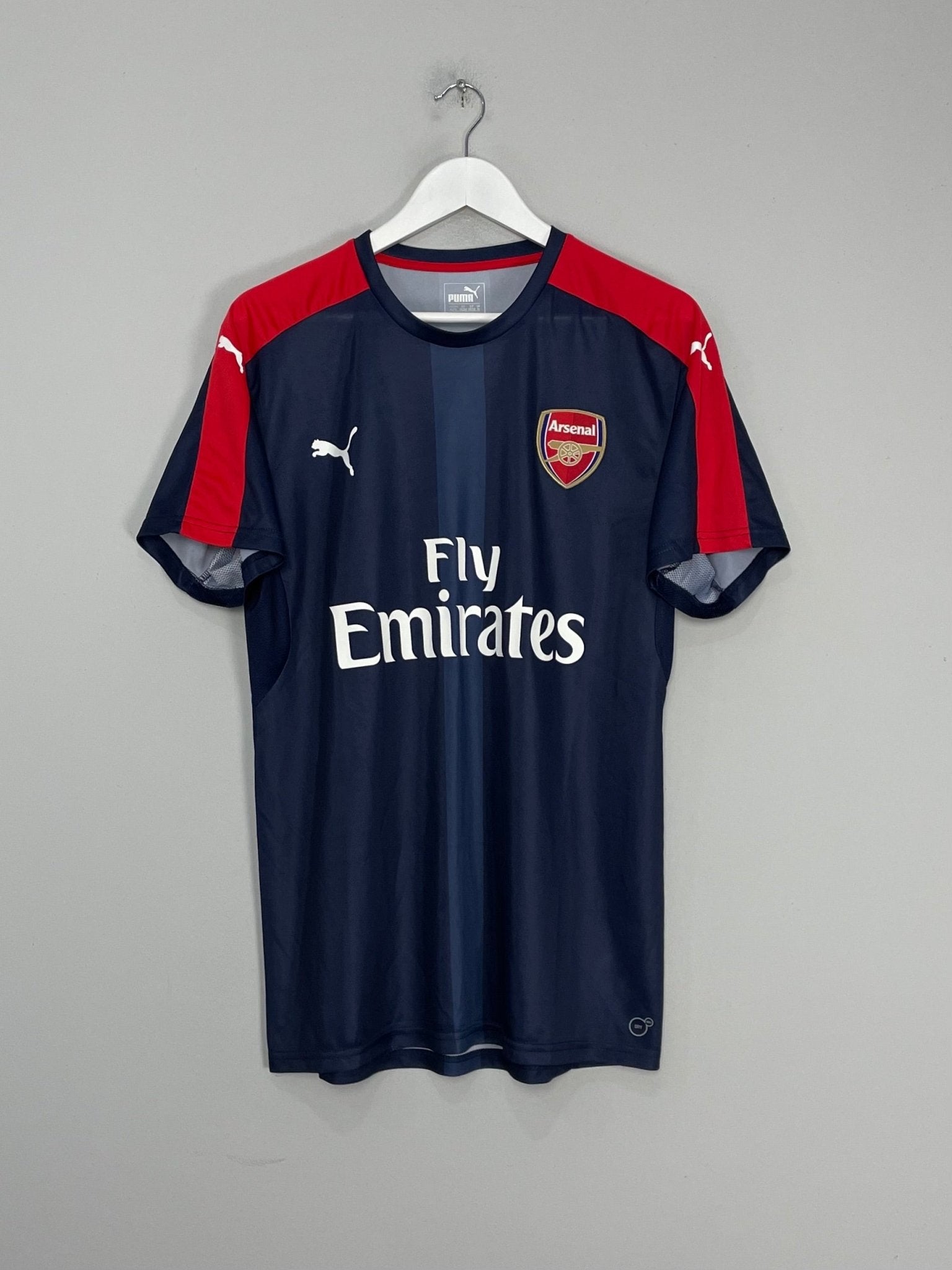 Shop 2016/17 ARSENAL TRAINING SHIRT (XL) PUMA, classic football shirts, vintage football shirts & retro soccer jerseys at Cult Kits