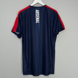 Shop 2016/17 ARSENAL TRAINING SHIRT (XL) PUMA, classic football shirts, vintage football shirts & retro soccer jerseys at Cult Kits