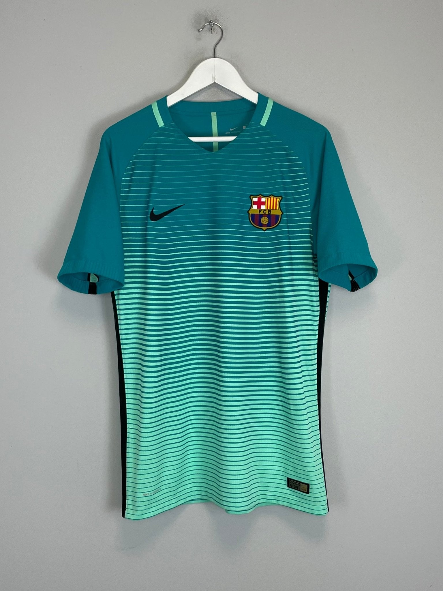 Shop 2016/17 BARCELONA *AUTHENTIC* AWAY SHIRT (L) NIKE, classic football shirts, vintage football shirts & retro soccer jerseys at Cult Kits