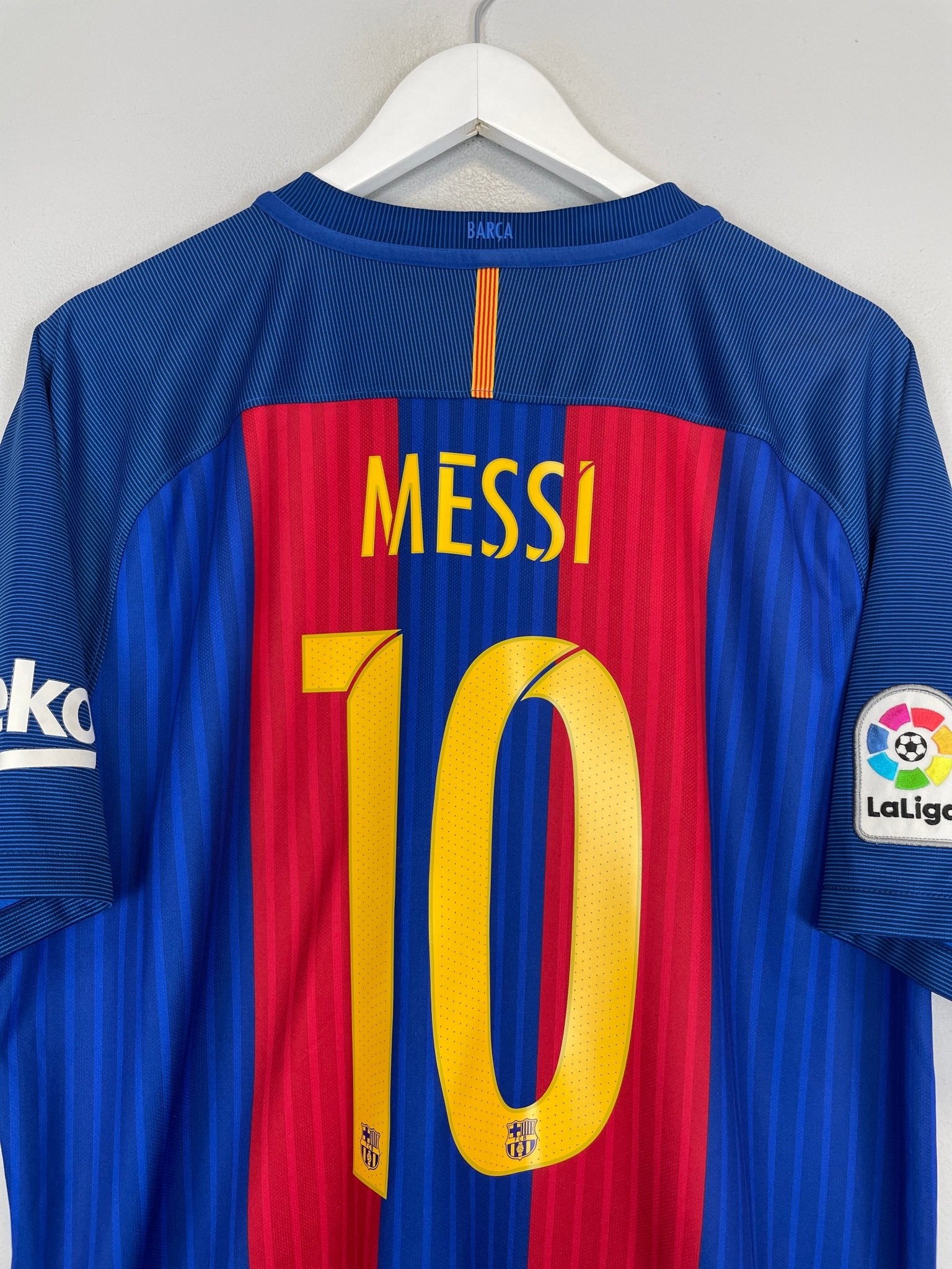 Shop 2016/17 BARCELONA MESSI #10 HOME SHIRT (XL) NIKE, classic football shirts, vintage football shirts & retro soccer jerseys at Cult Kits