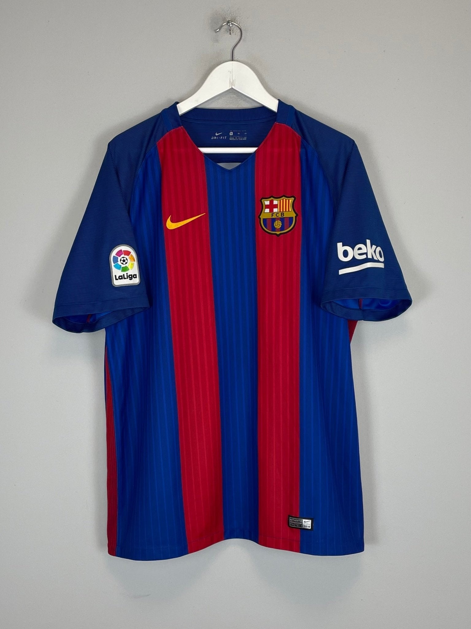 Shop 2016/17 BARCELONA MESSI #10 HOME SHIRT (XL) NIKE, classic football shirts, vintage football shirts & retro soccer jerseys at Cult Kits