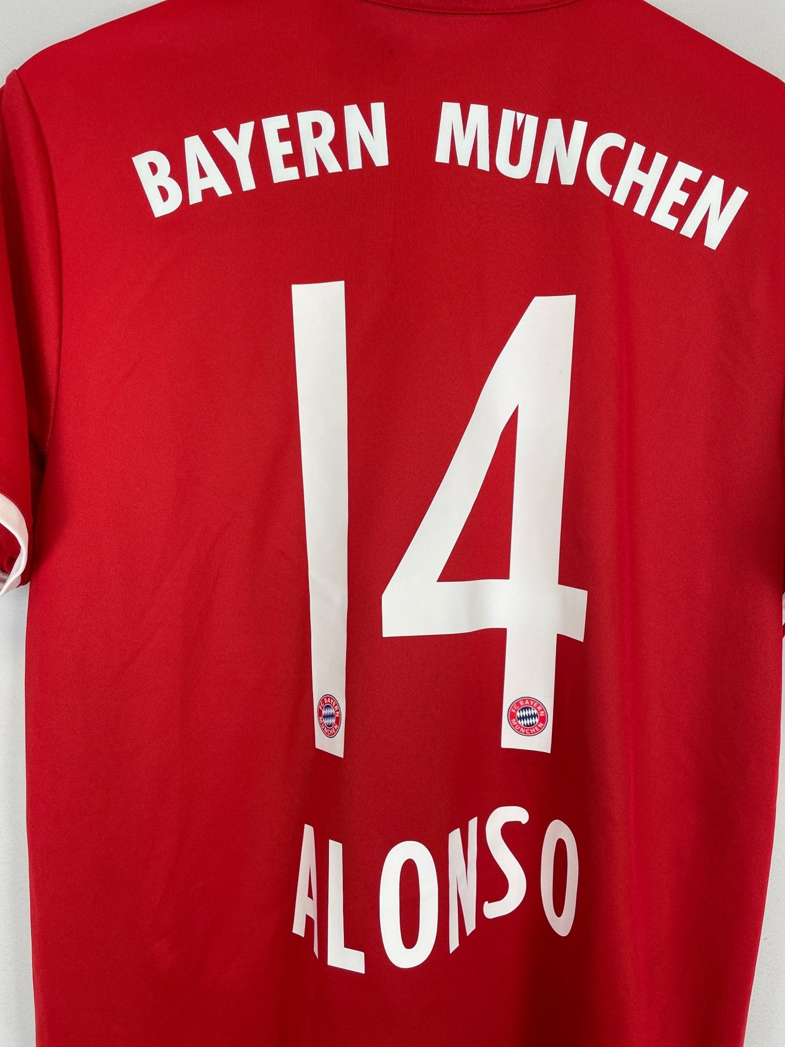 Shop 2016/17 BAYERN MUNICH ALONSO #14 HOME SHIRT (L) ADIDAS, classic football shirts, vintage football shirts & retro soccer jerseys at Cult Kits