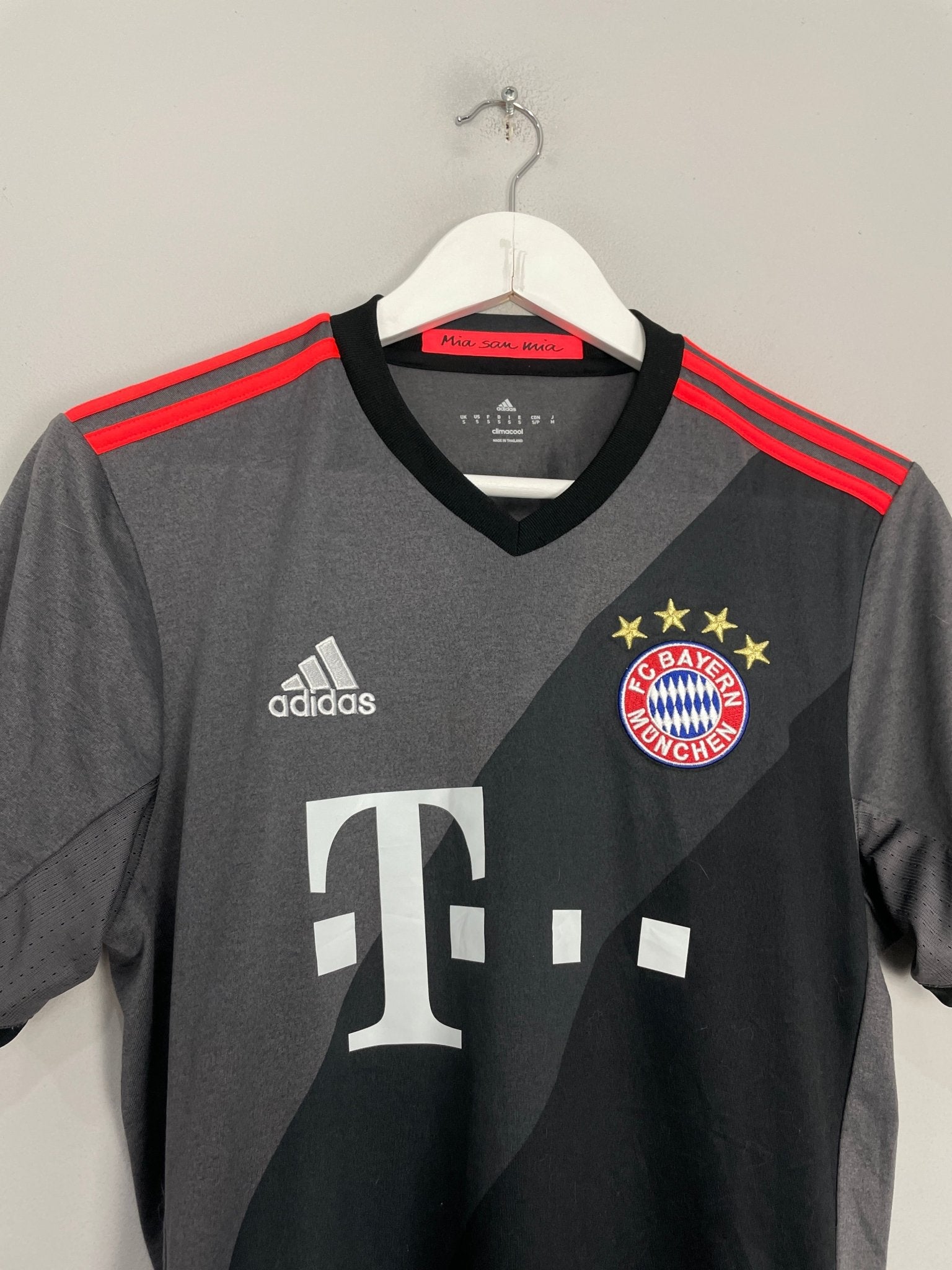 Shop 2016/17 BAYERN MUNICH AWAY SHIRT (S) ADIDAS, classic football shirts, vintage football shirts & retro soccer jerseys at Cult Kits