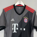2016/17 BAYERN MUNICH THIAGO 6 AWAY SHIRT (M) ADIDAS - Cult Kits - Medium - Buy Vintage Football Shirts, Authentic Retro Football Shirts For Sale, Classic Football Shirts & Soccer Jersey