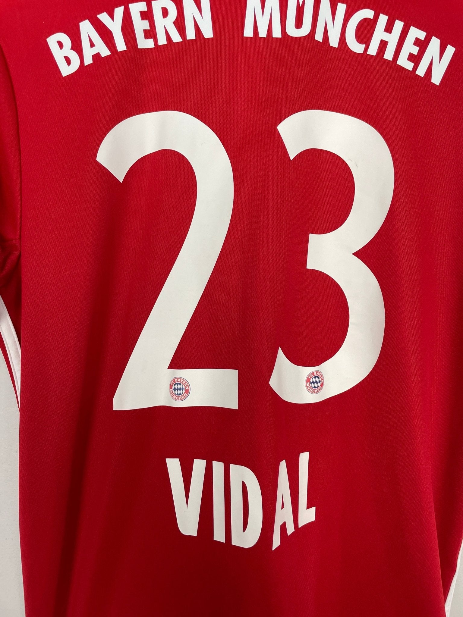 Shop 2016/17 BAYERN MUNICH VIDAL #23 C/L HOME SHIRT (M) ADIDAS, classic football shirts, vintage football shirts & retro soccer jerseys at Cult Kits