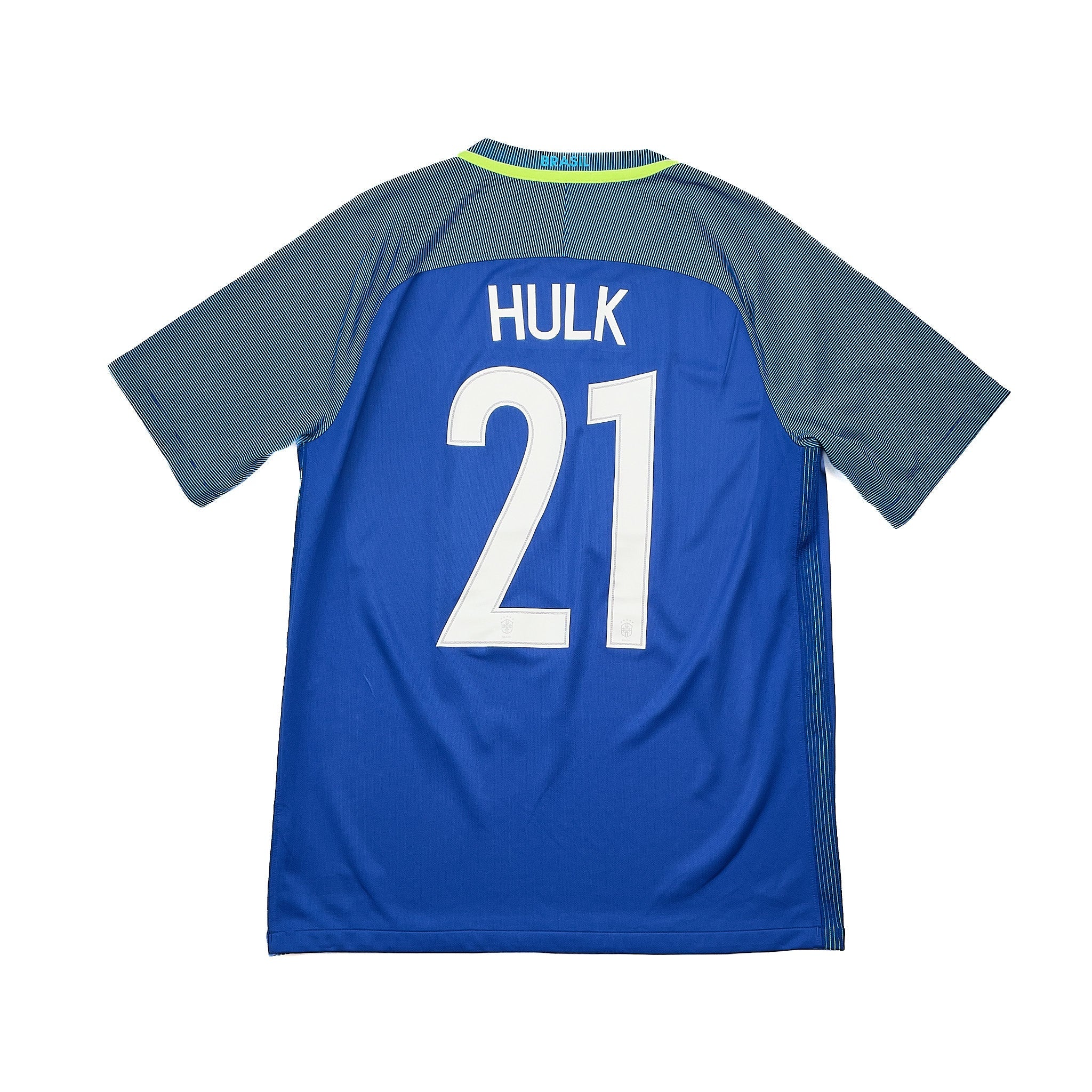 Buy 2016/17 Brazil Hulk 21 Away Shirt (M) Nike ~ Free worldwide shipping ~ Authentic Vintage Football Shirts from Cult Kits