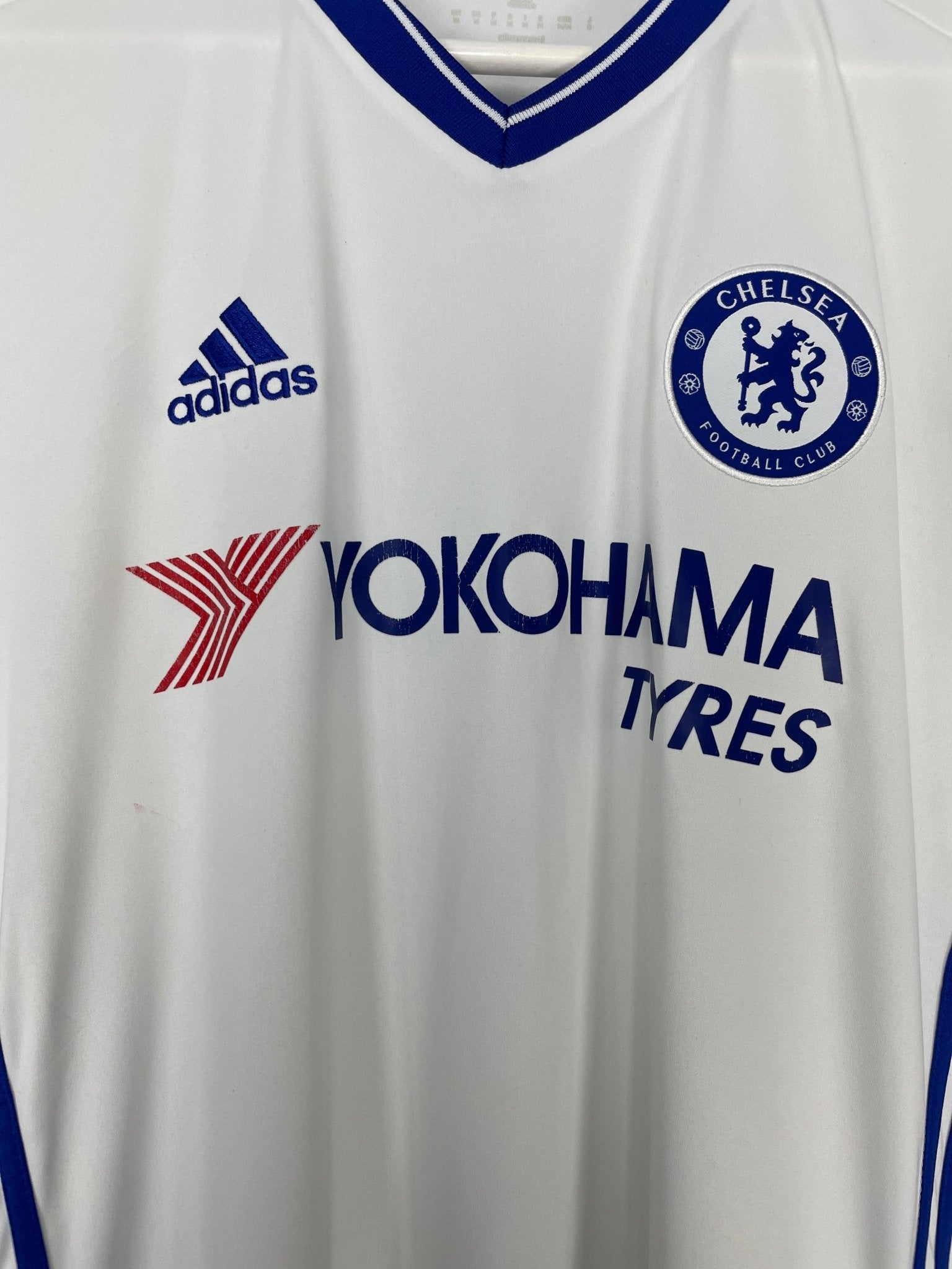 Shop 2016/17 CHELSEA CAHILL #24 L/S THIRD SHIRT (M) ADIDAS, classic football shirts, vintage football shirts & retro soccer jerseys at Cult Kits