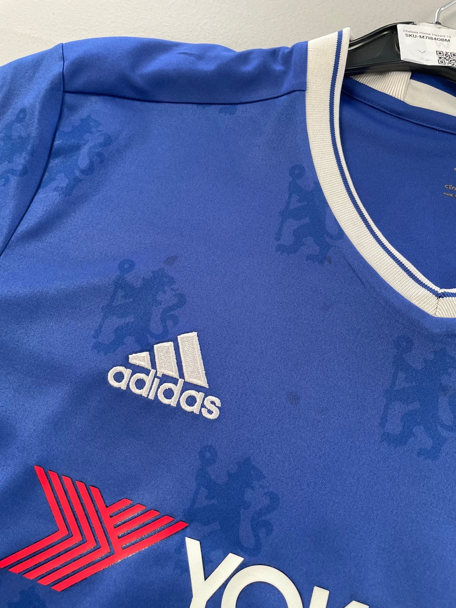 Buy 2016/17 Chelsea Hazard 10 Home Shirt (L) Adidas ~ Free worldwide shipping ~ Authentic Vintage Football Shirts from Cult Kits