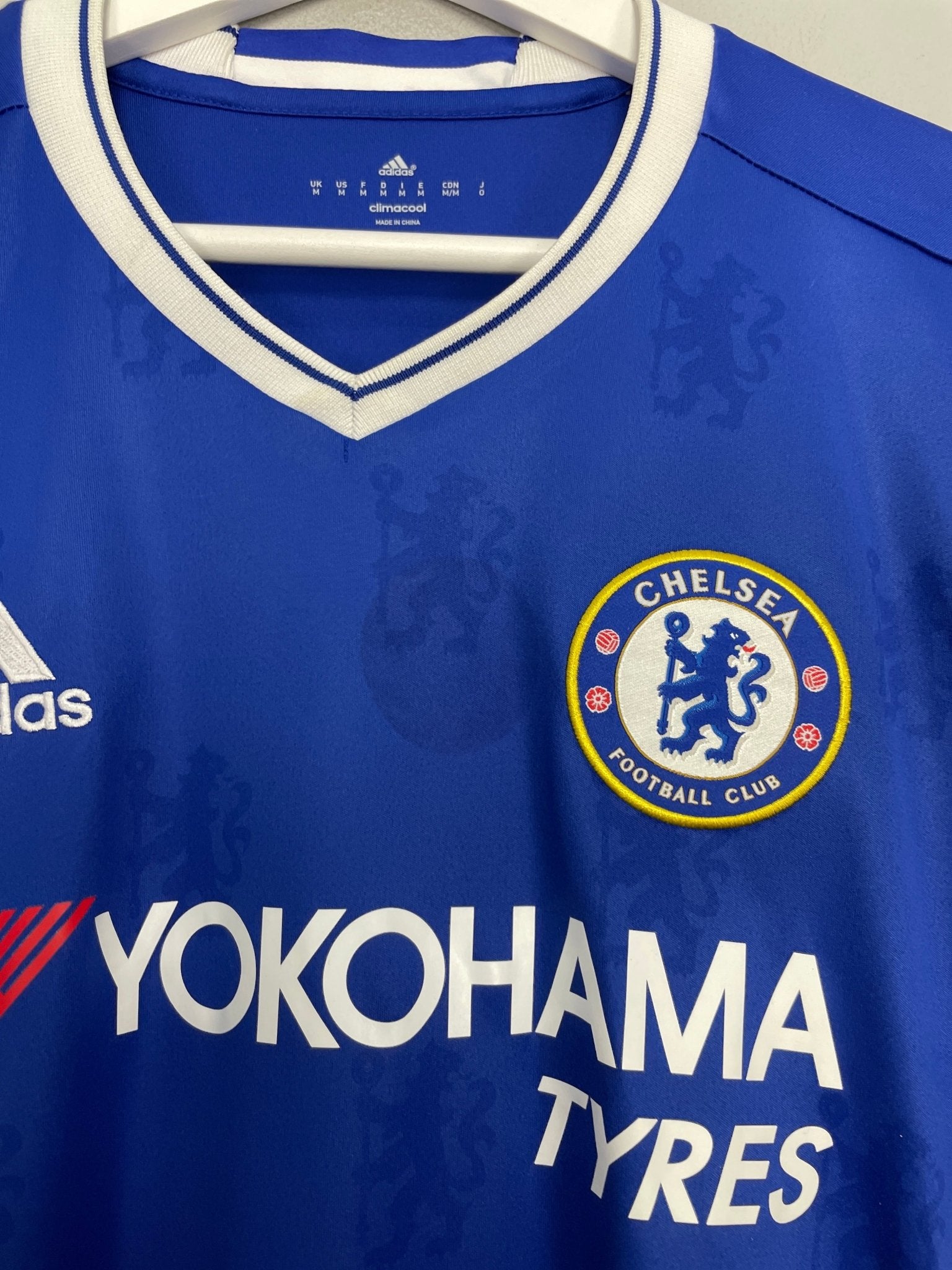 Shop 2016/17 CHELSEA HAZARD #10 HOME SHIRT (M) ADIDAS, classic football shirts, vintage football shirts & retro soccer jerseys at Cult Kits