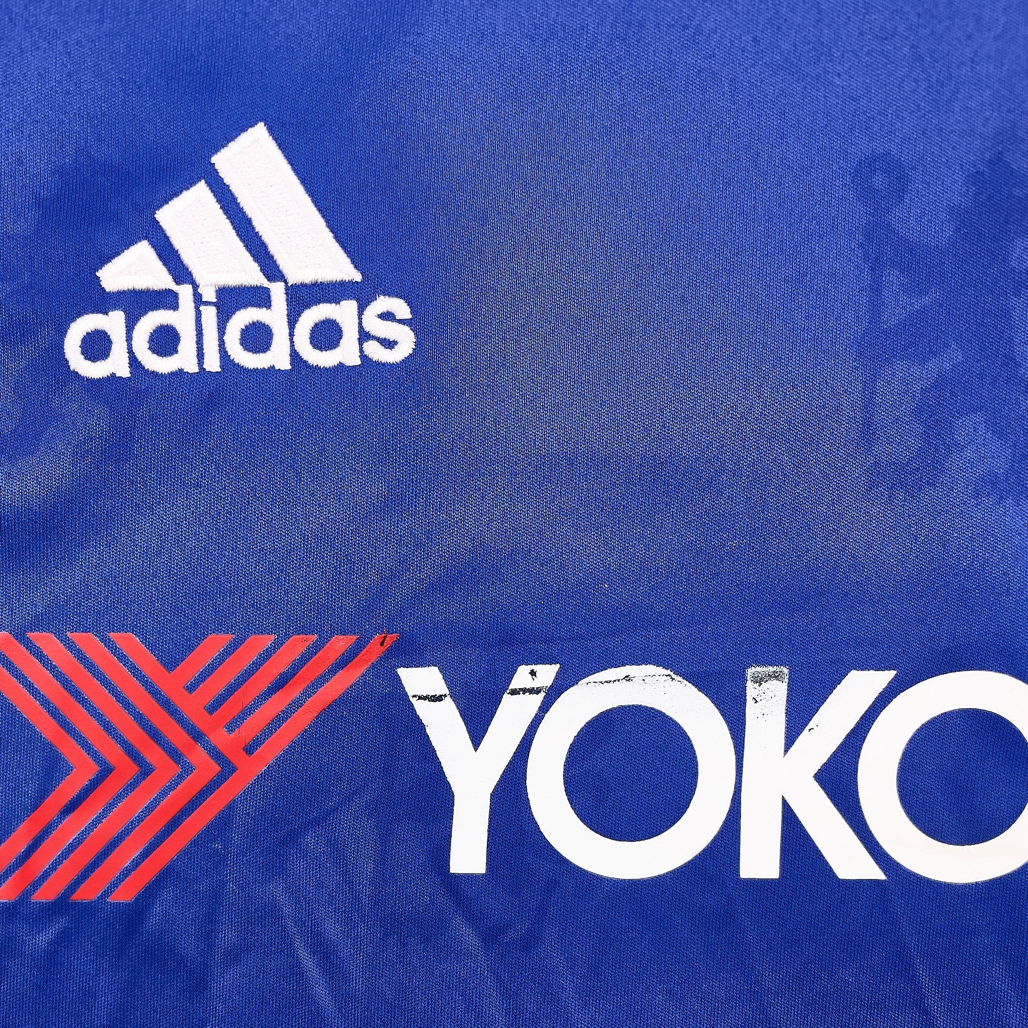 Buy 2016/17 Chelsea Kante 7 *BNWT with Defects* Home Shirt (M) Adidas ~ Free worldwide shipping ~ Authentic Vintage Football Shirts from Cult Kits
