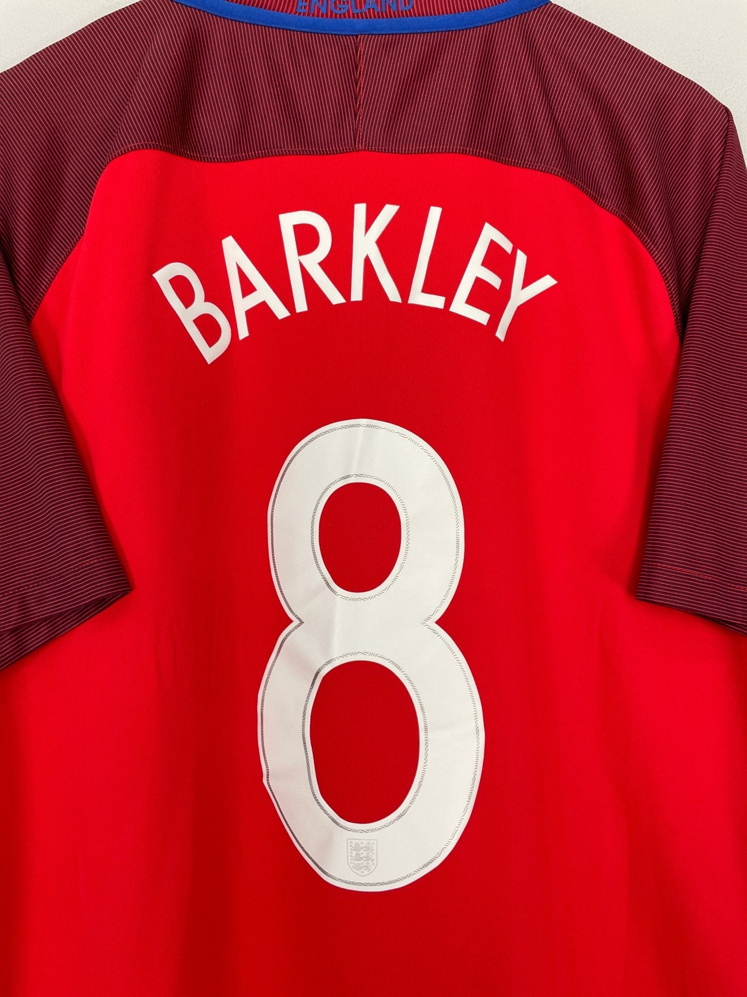 Shop 2016/17 ENGLAND BARKLEY #8 AWAY SHIRT (XL) NIKE, classic football shirts, vintage football shirts & retro soccer jerseys at Cult Kits
