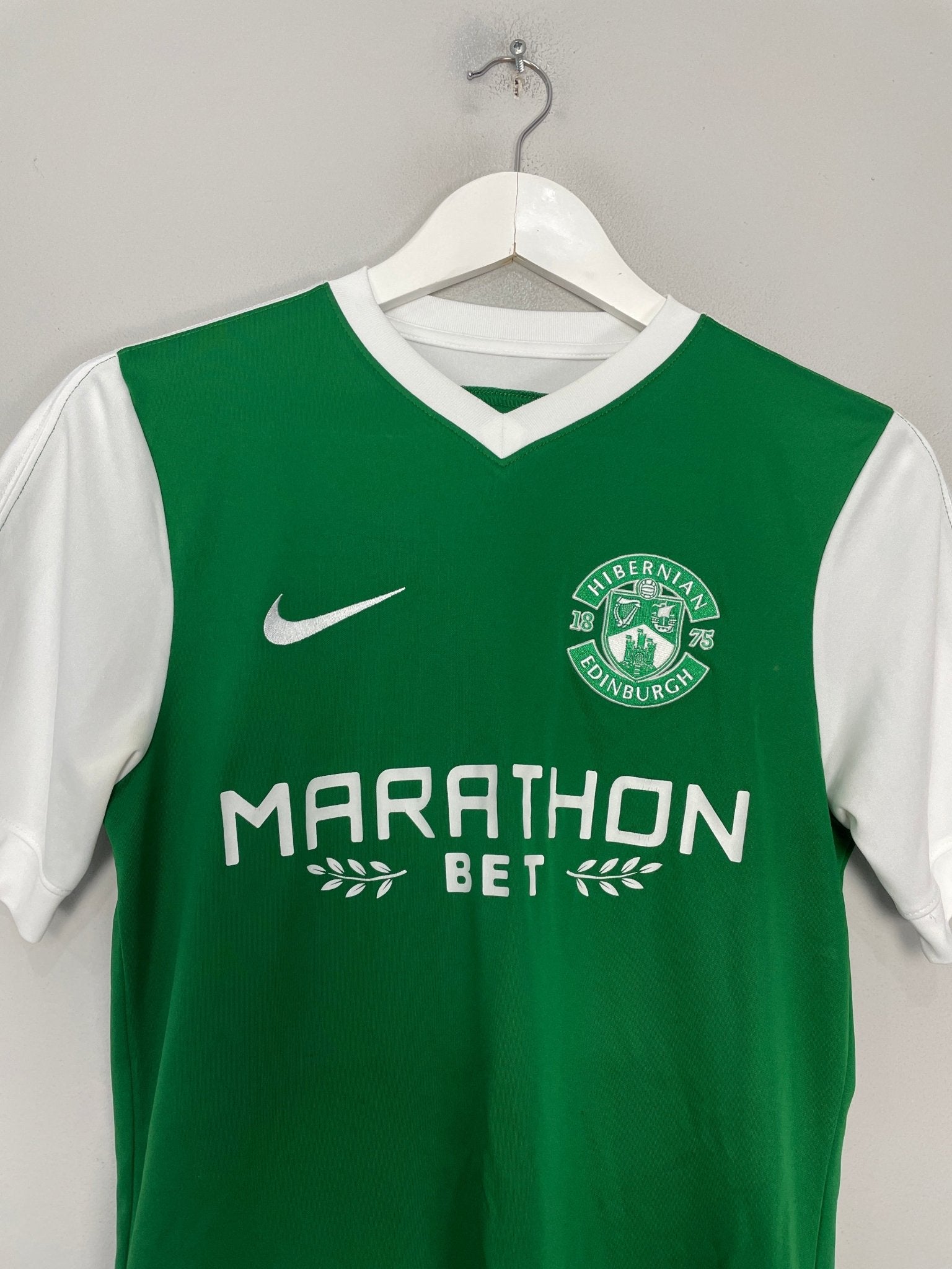 Shop 2016/17 HIBERNIAN HOME SHIRT (S) NIKE, classic football shirts, vintage football shirts & retro soccer jerseys at Cult Kits