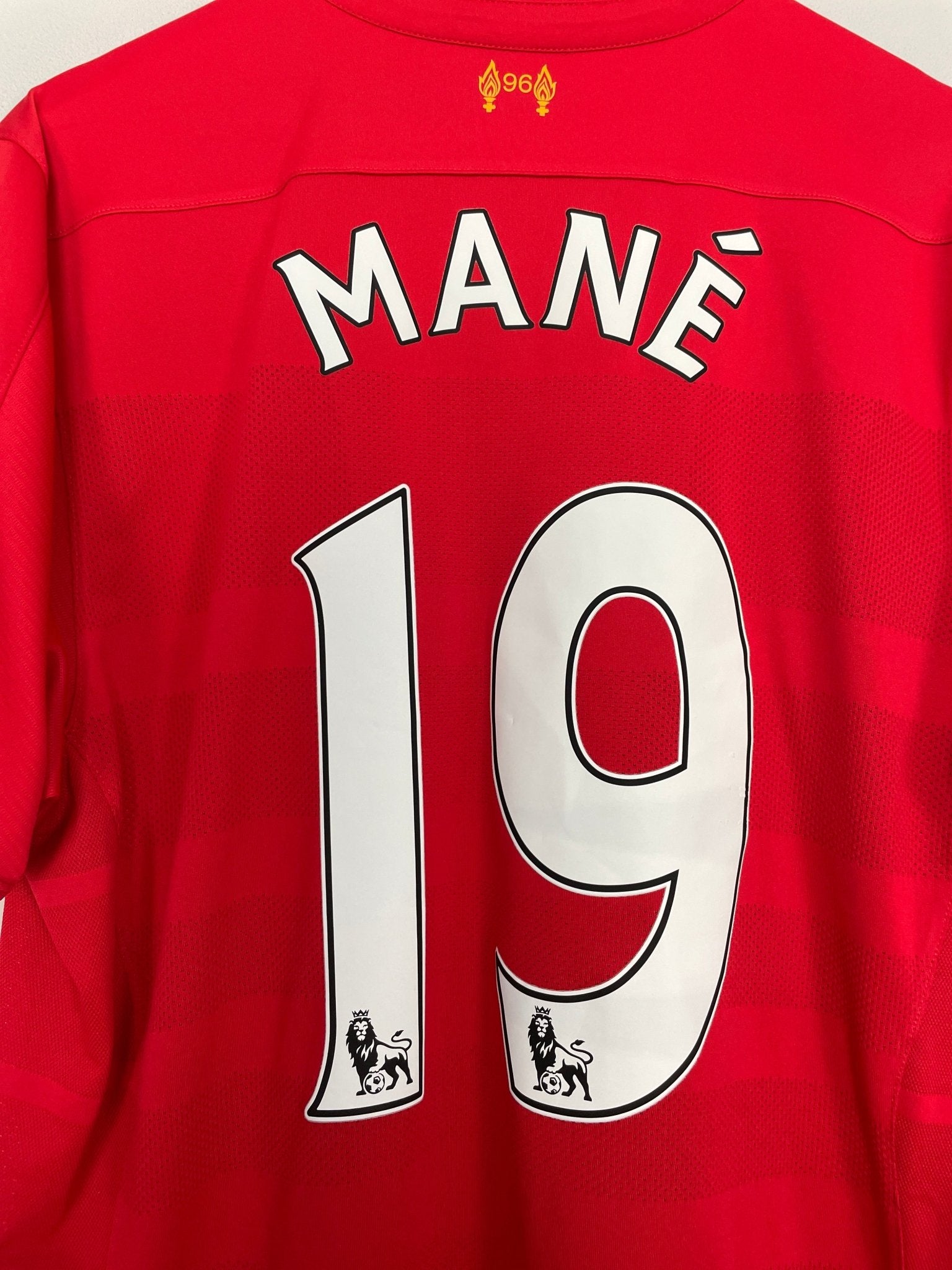 Shop 2016/17 LIVERPOOL MANE #19 HOME SHIRT (XL) NEW BALANCE, classic football shirts, vintage football shirts & retro soccer jerseys at Cult Kits
