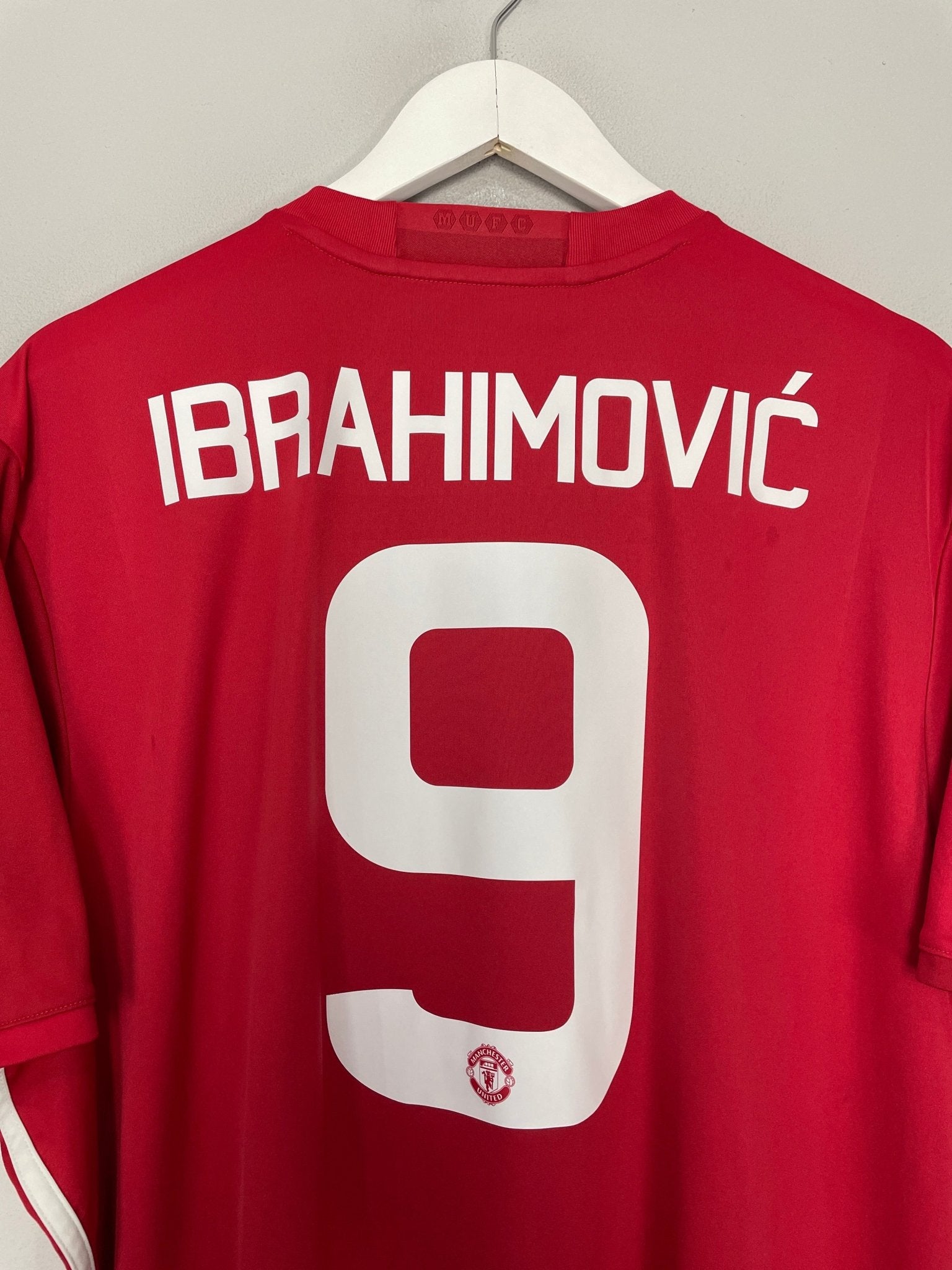 Shop 2016/17 MANCHESTER UNITED IBRAHIMOVIC #10 HOME SHIRT (XXL) ADIDAS, classic football shirts, vintage football shirts & retro soccer jerseys at Cult Kits