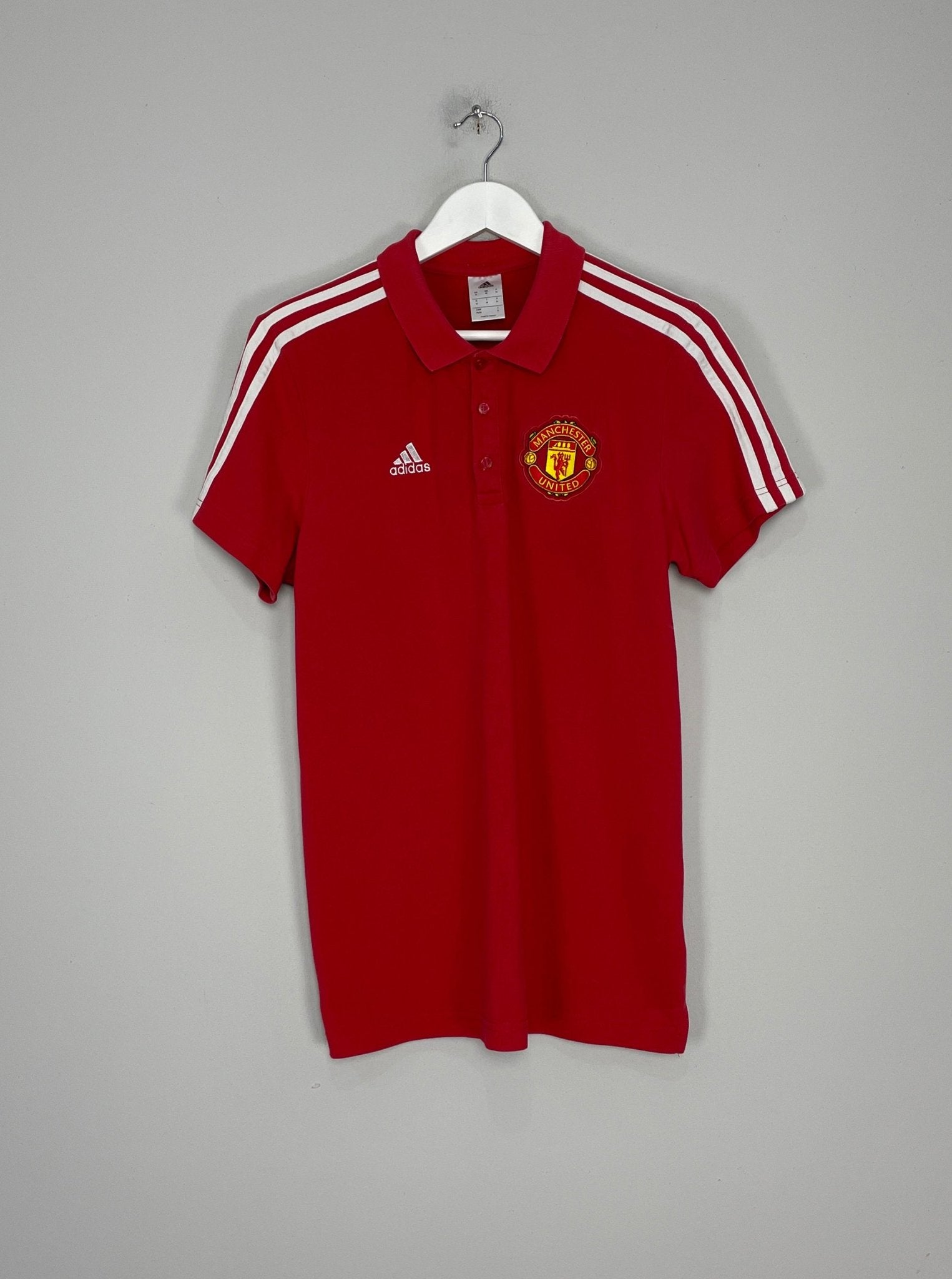 Shop 2016/17 MANCHESTER UNITED POLO SHIRT (M) ADIDAS, classic football shirts, vintage football shirts & retro soccer jerseys at Cult Kits