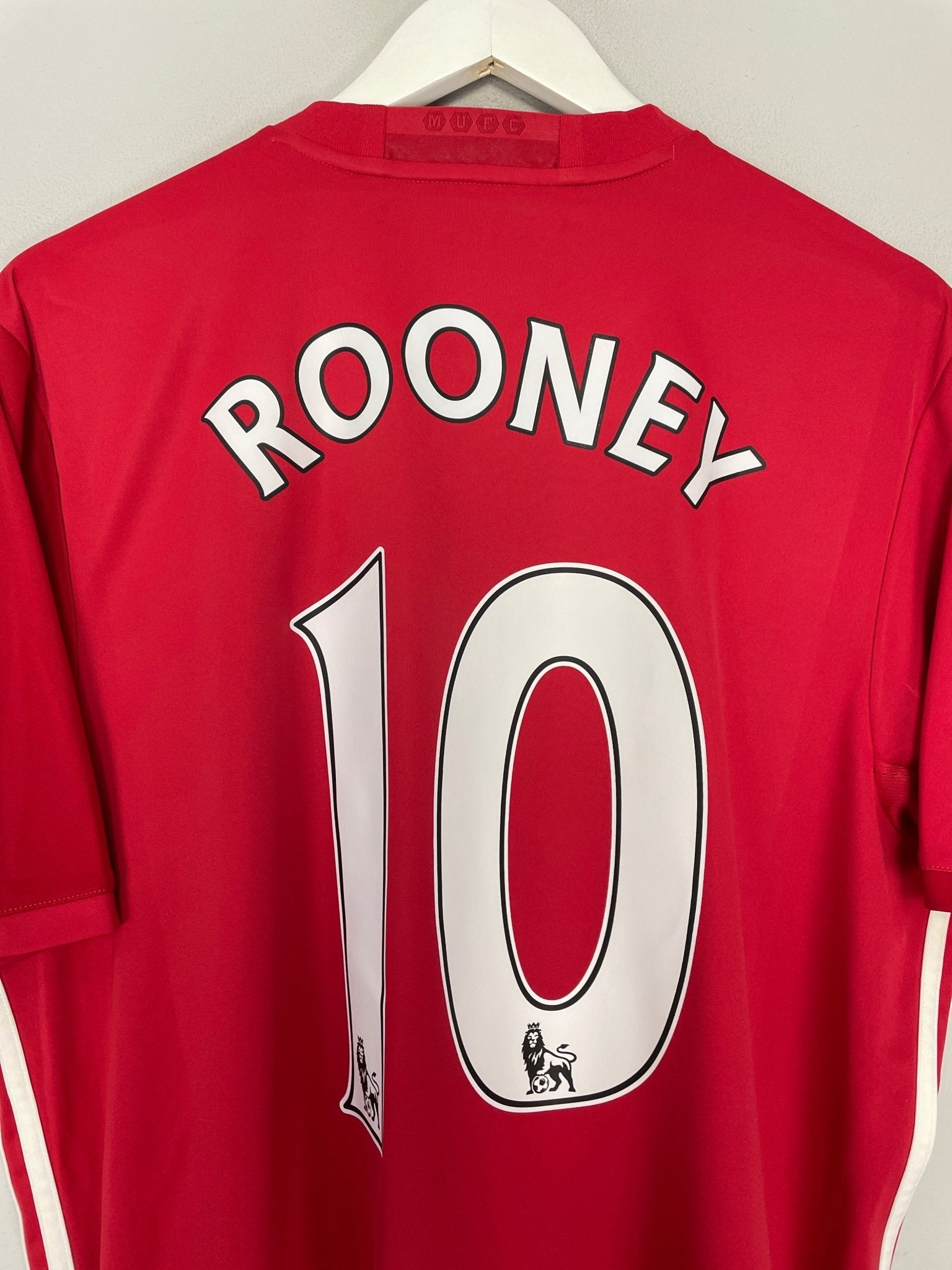 Shop 2016/17 MANCHESTER UNITED ROONEY #10 HOME SHIRT (XL) ADIDAS, classic football shirts, vintage football shirts & retro soccer jerseys at Cult Kits