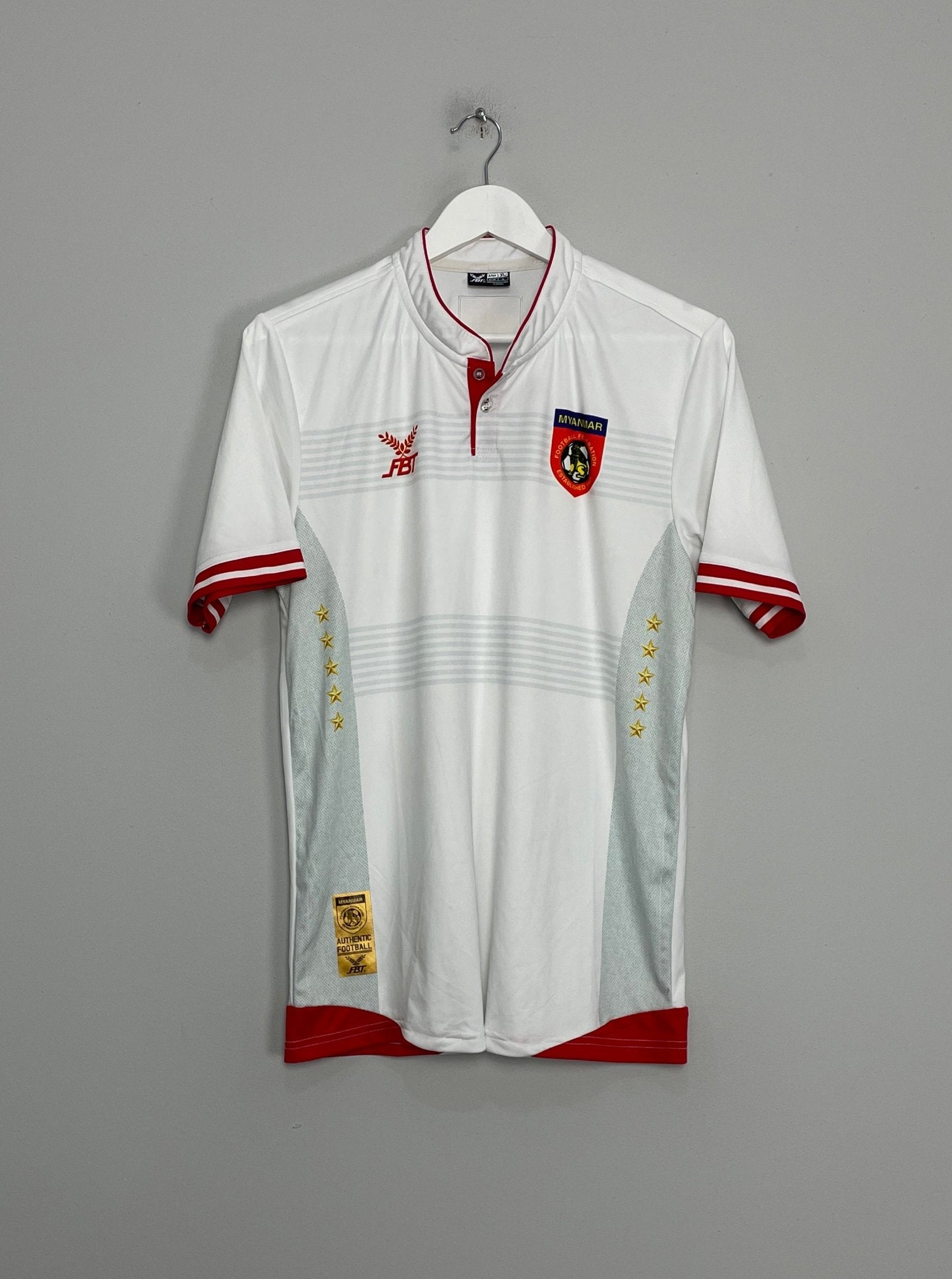 Shop 2016/17 MYANMAR AWAY SHIRT (L) FBT, classic football shirts, vintage football shirts & retro soccer jerseys at Cult Kits