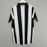 Shop 2016/17 NEWCASTLE UNITED HOME SHIRT (L) PUMA, classic football shirts, vintage football shirts & retro soccer jerseys at Cult Kits