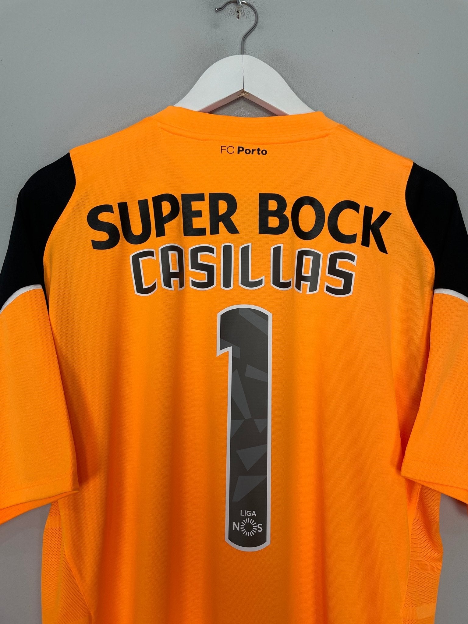 Shop 2016/17 PORTO CASILLAS #1 *BNWT* GK SHIRT (XXL) NEW BALANCE, classic football shirts, vintage football shirts & retro soccer jerseys at Cult Kits