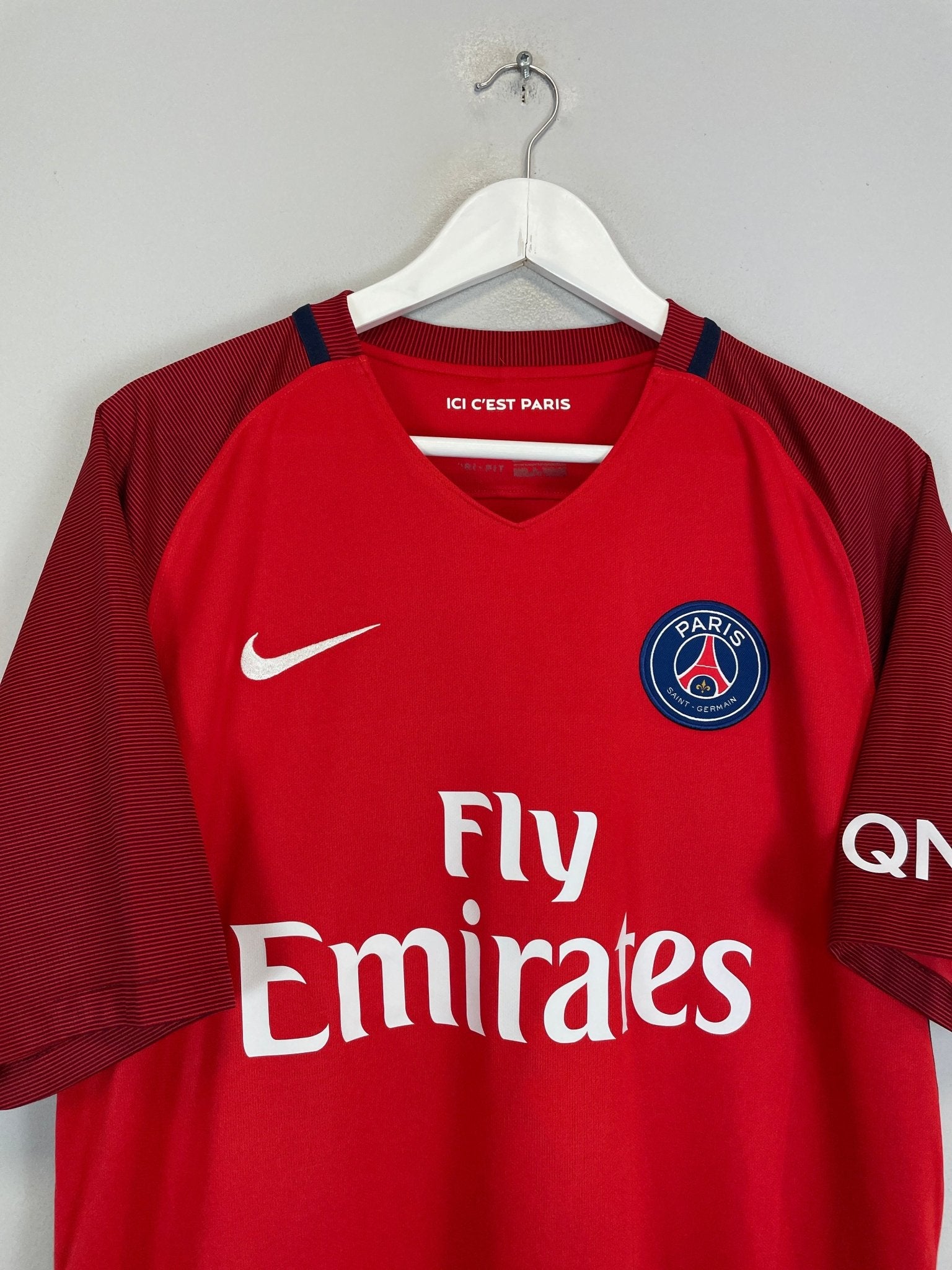 Shop 2016/17 PSG CAVANI #9 AWAY SHIRT (XL) NIKE, classic football shirts, vintage football shirts & retro soccer jerseys at Cult Kits